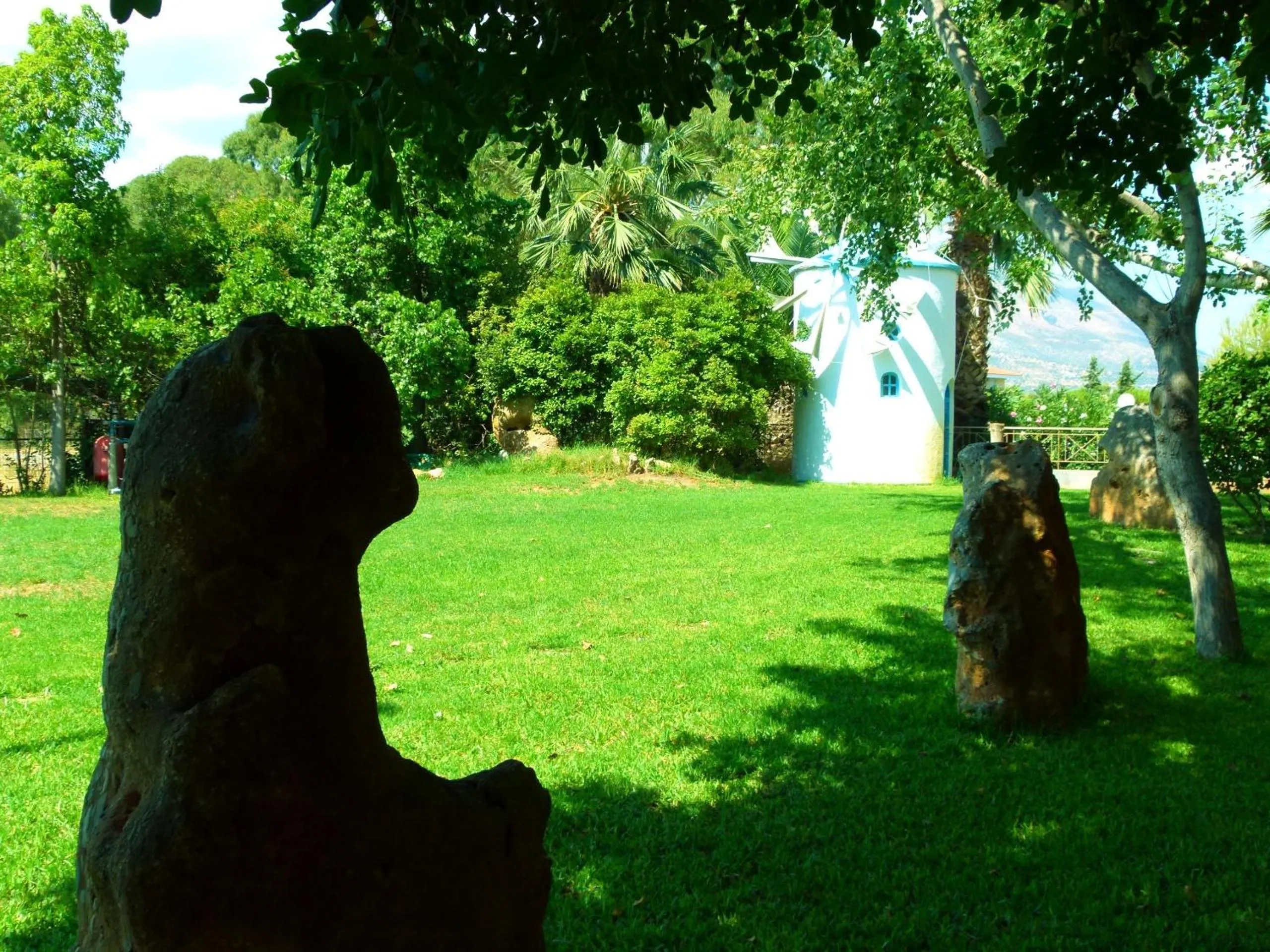 Garden in Sun Rise Hotel Apartments