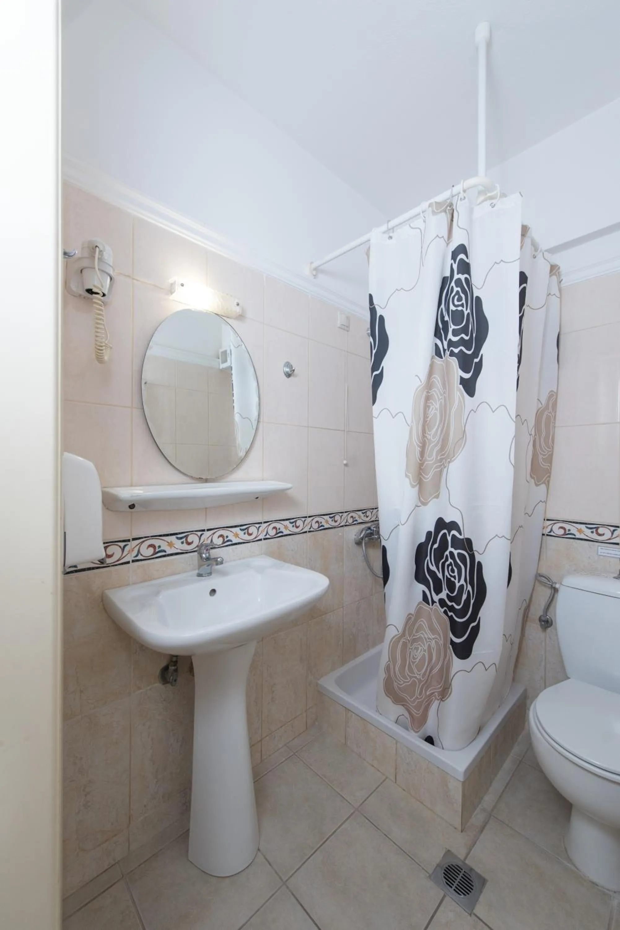 Shower in Sun Rise Hotel Apartments