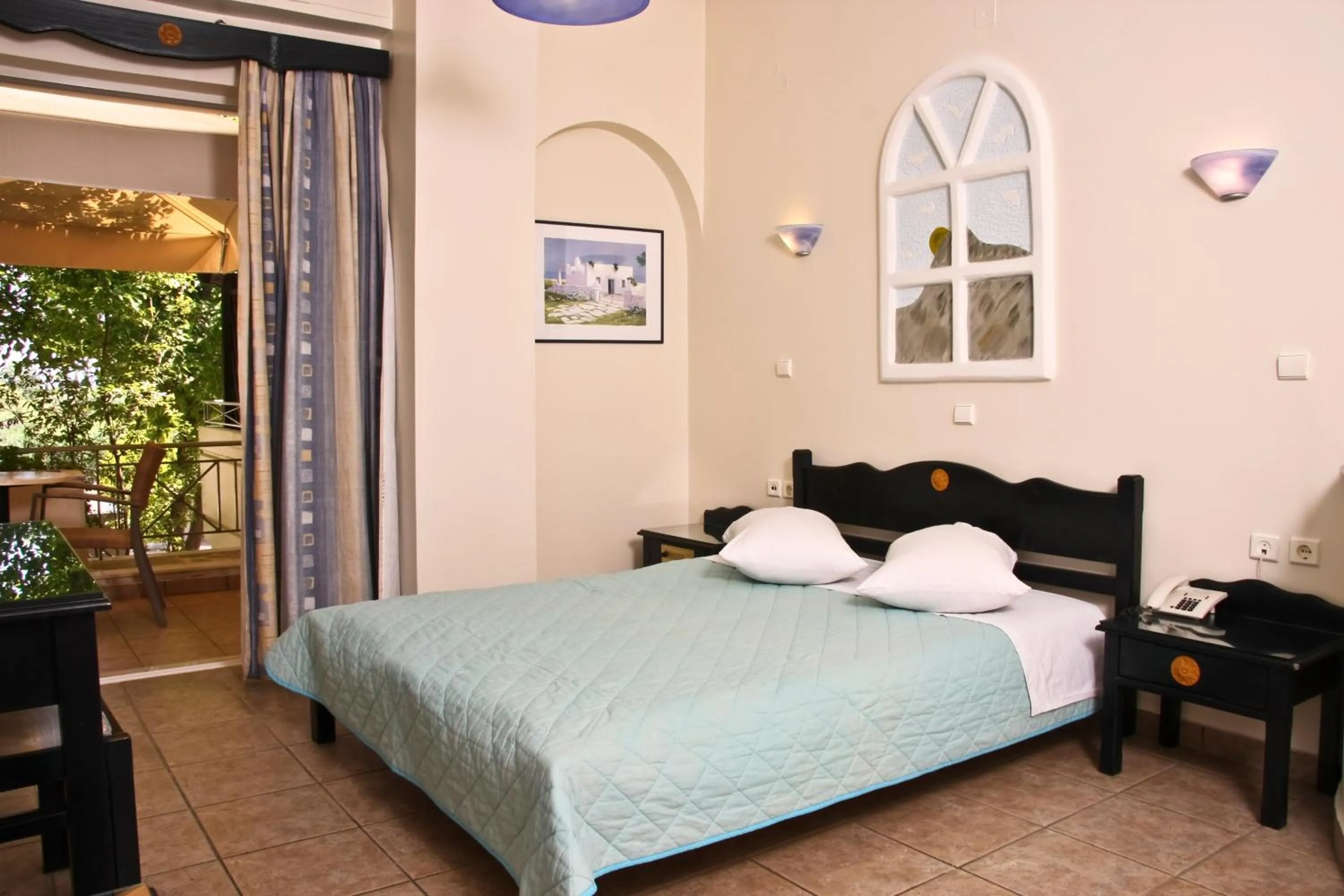 Bed in Sun Rise Hotel Apartments