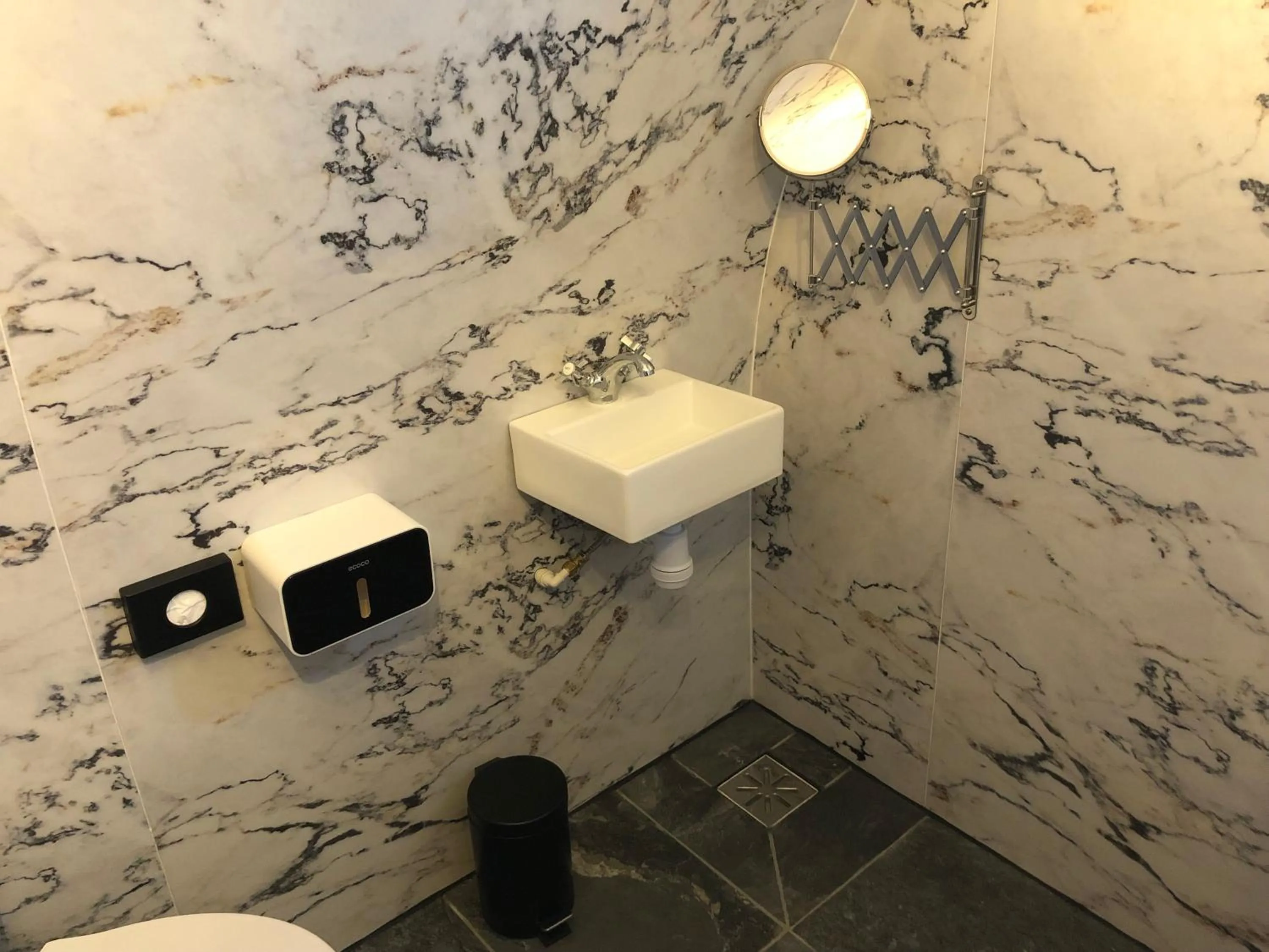 Toilet in Manor Farm Stay