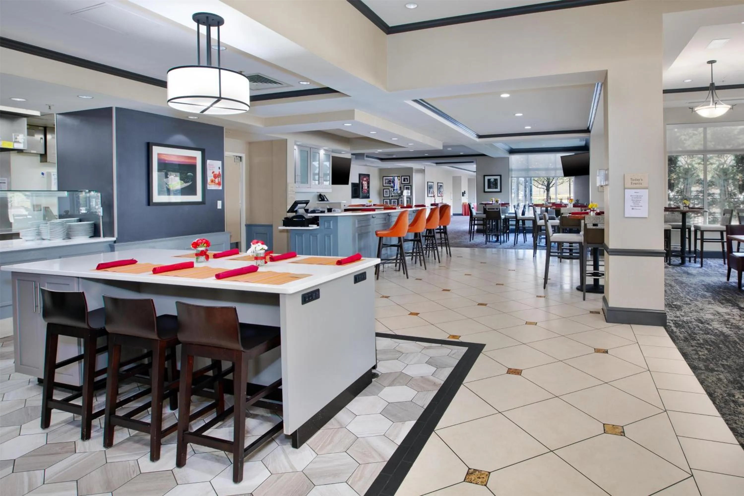 Restaurant/places to eat in Hilton Garden Inn Blacksburg University