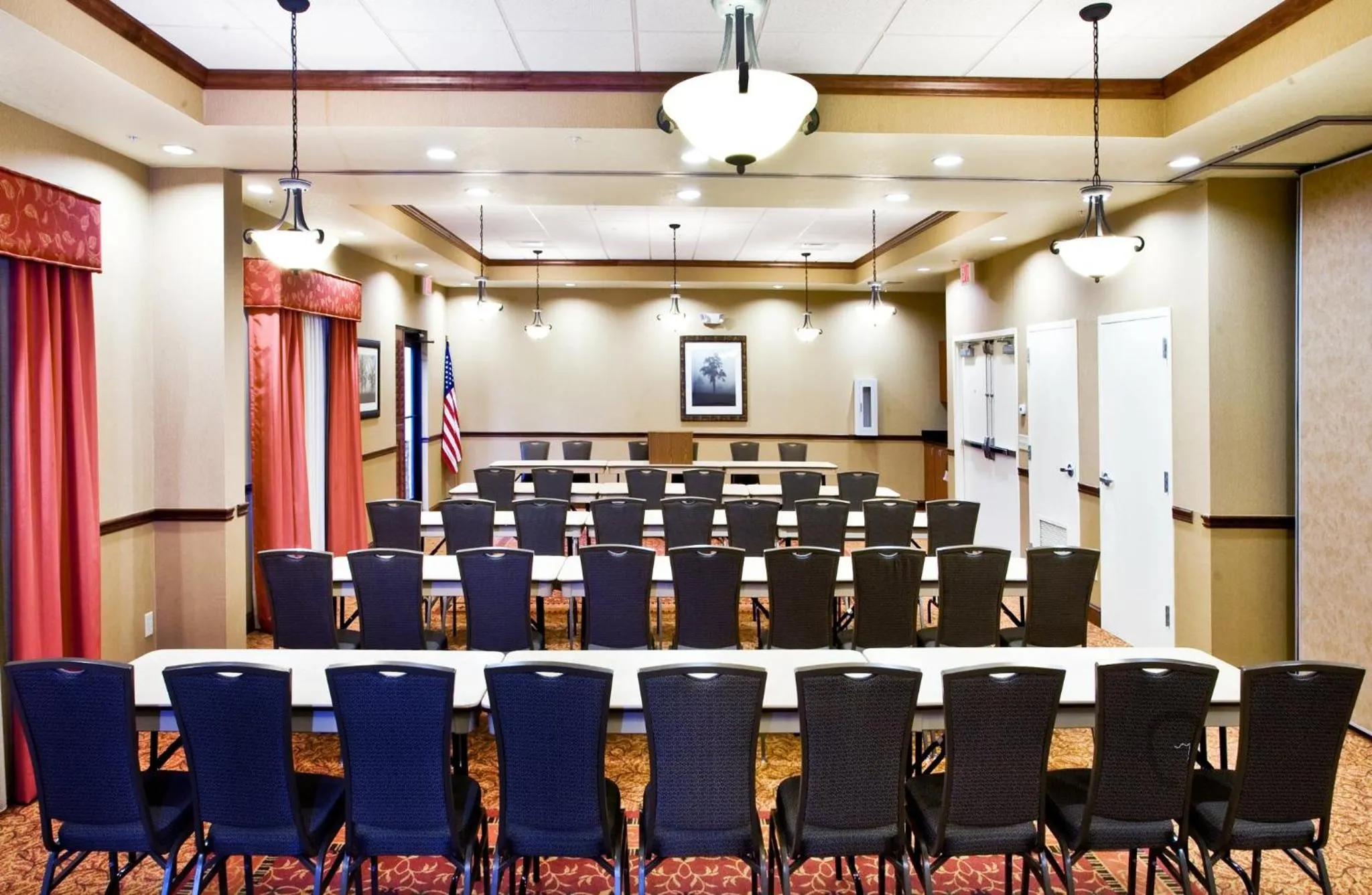 Meeting/conference room in Holiday Inn Express & Suites Lake Placid by IHG