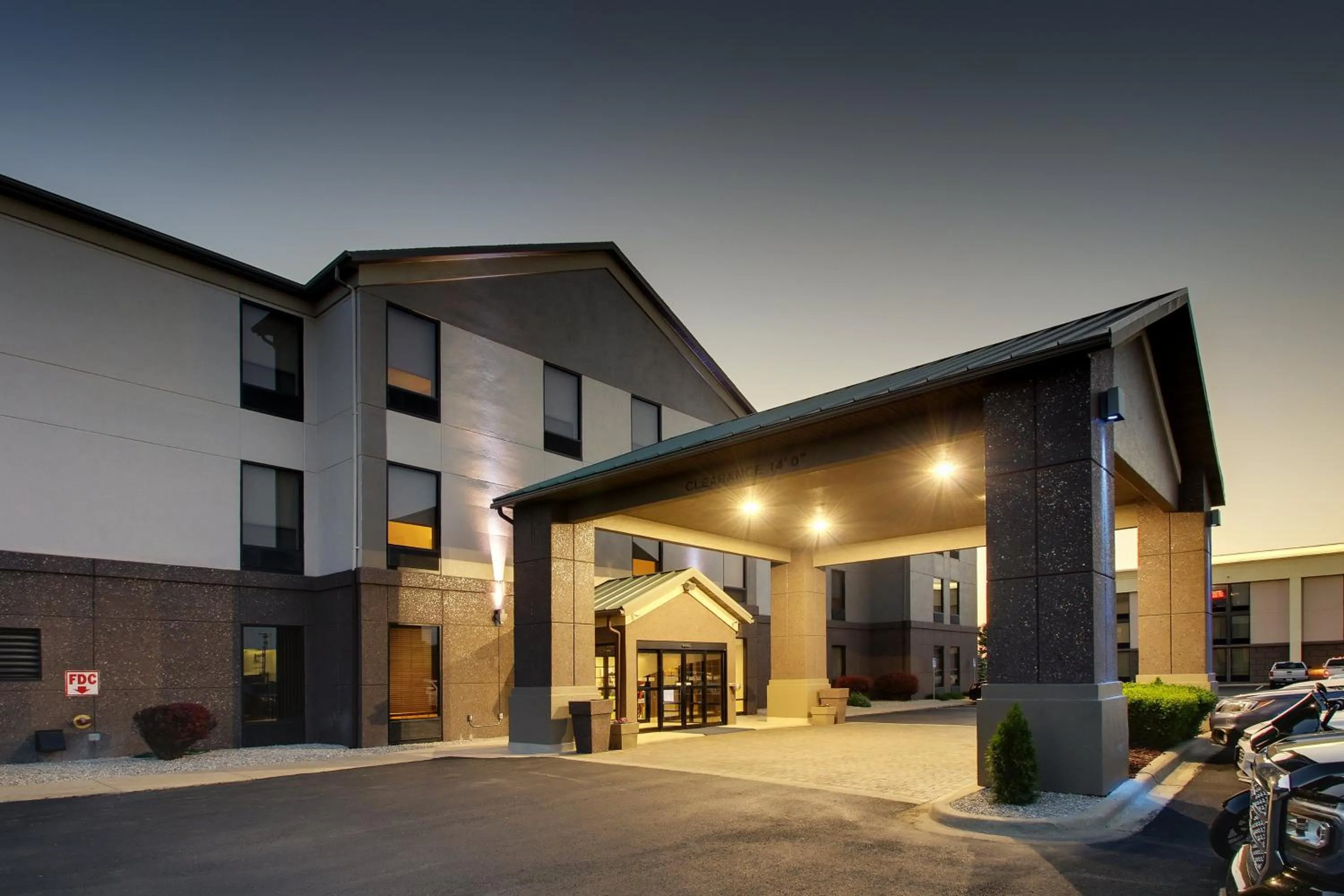 Property building in Holiday Inn Express Hotel & Suites Lebanon by IHG