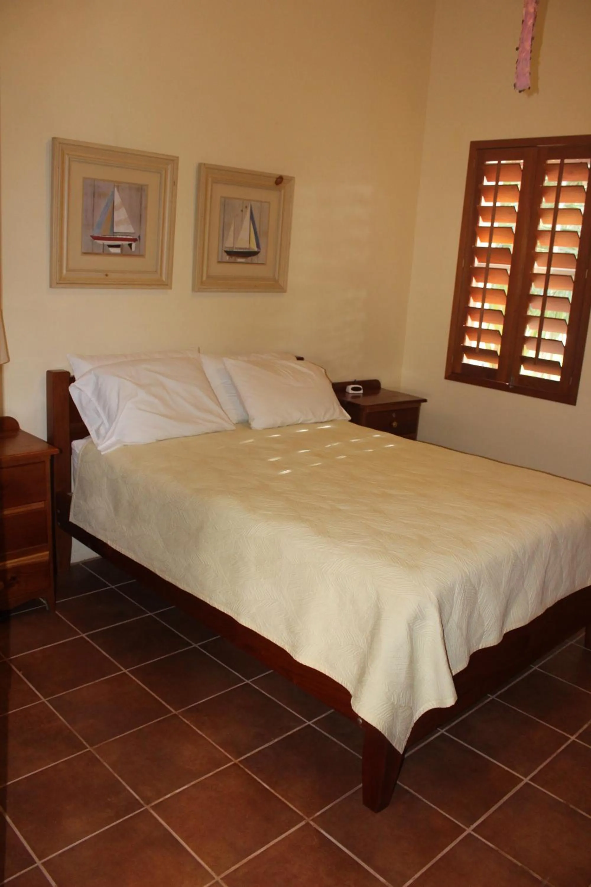 Photo of the whole room, Bed in The Crimson Orchid Inn at Orchid Bay