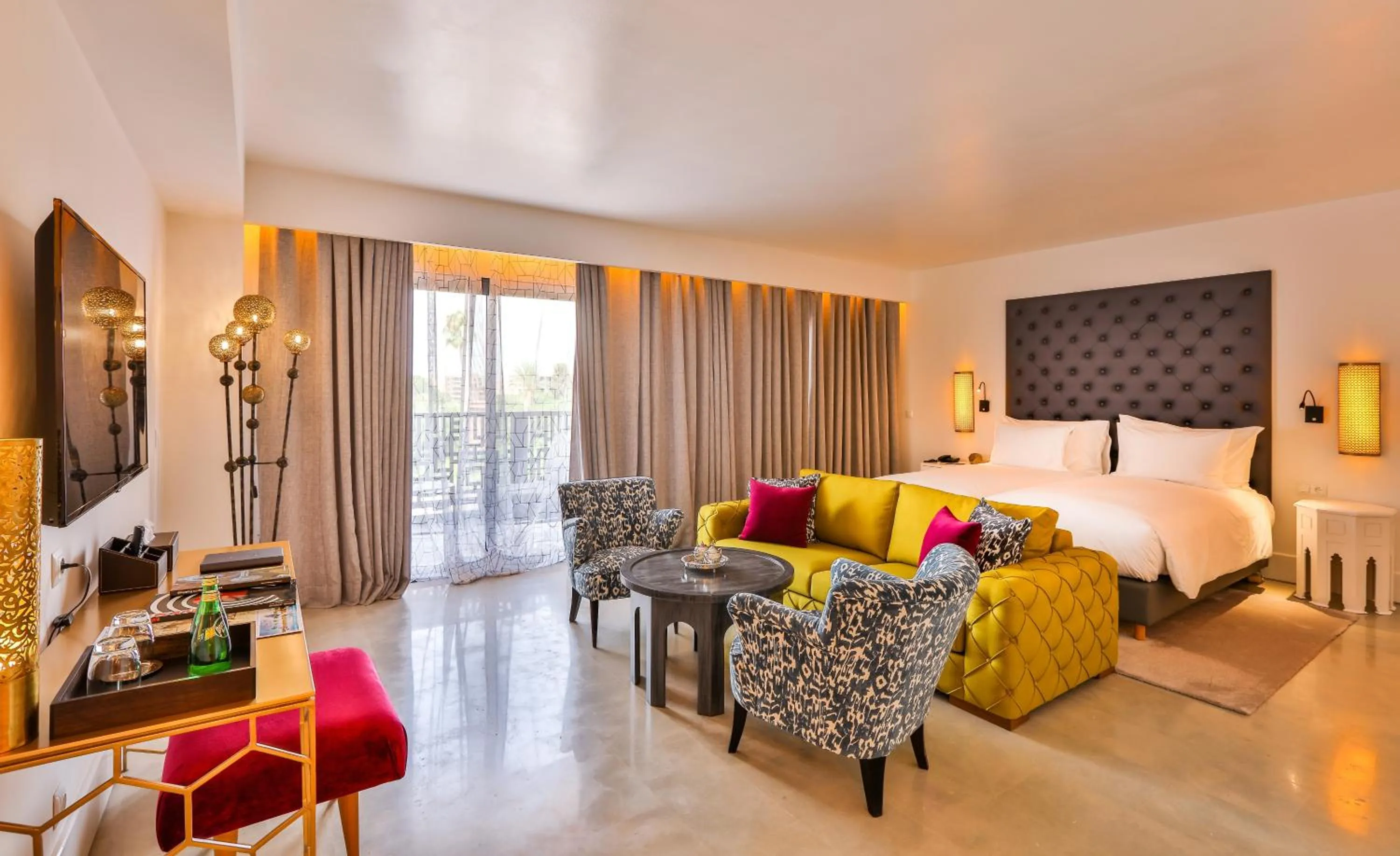 Seating area, Bed in 2Ciels Boutique Hôtel