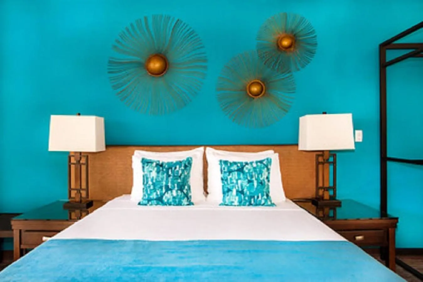 Bed in Tico Tico Villas - Adult Only