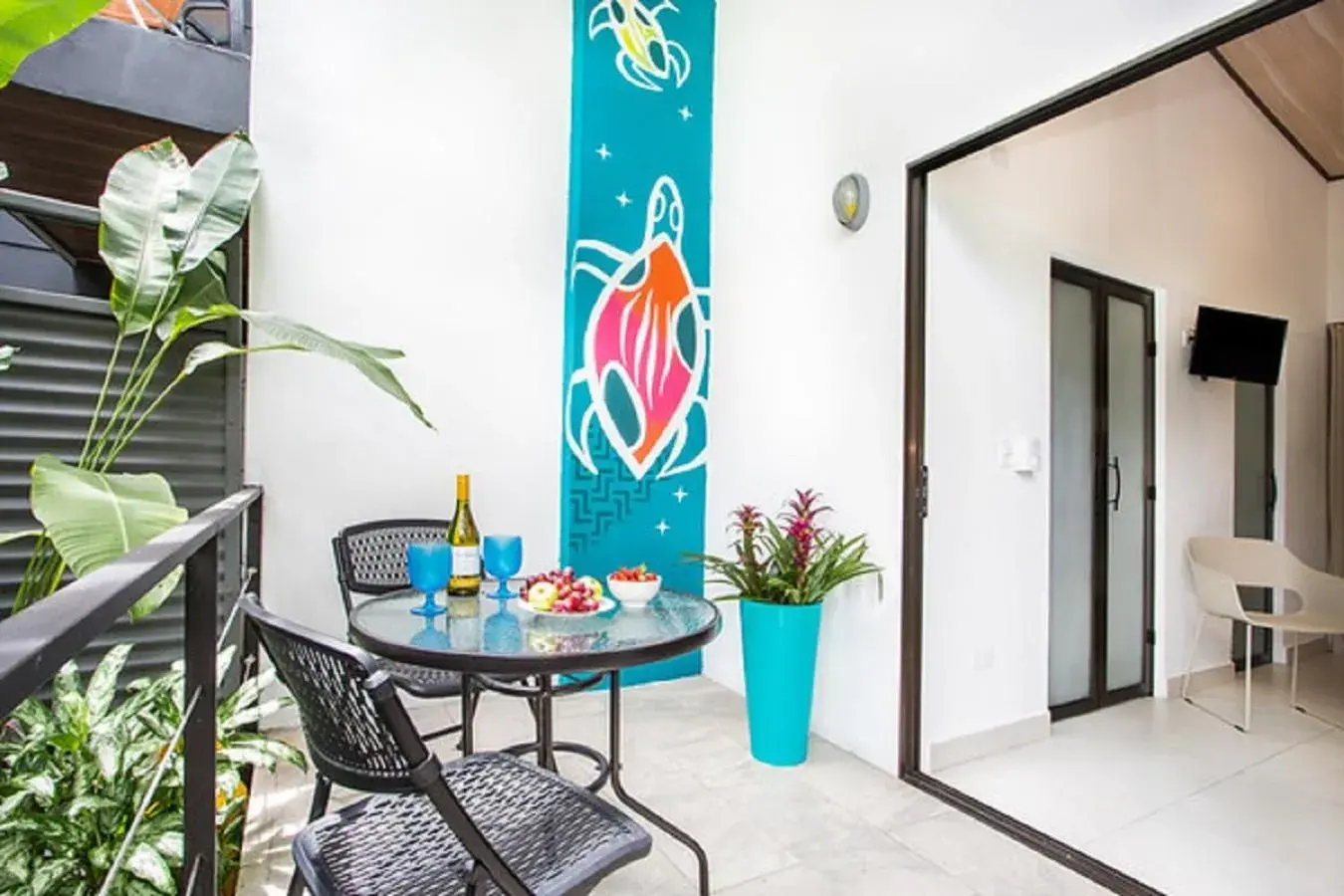 Flexible Stay Modern Studios #7 in Tico Tico Villas - Adult Only Flexible Stay Modern Studios #7 in Tico Tico Villas - Adult Only