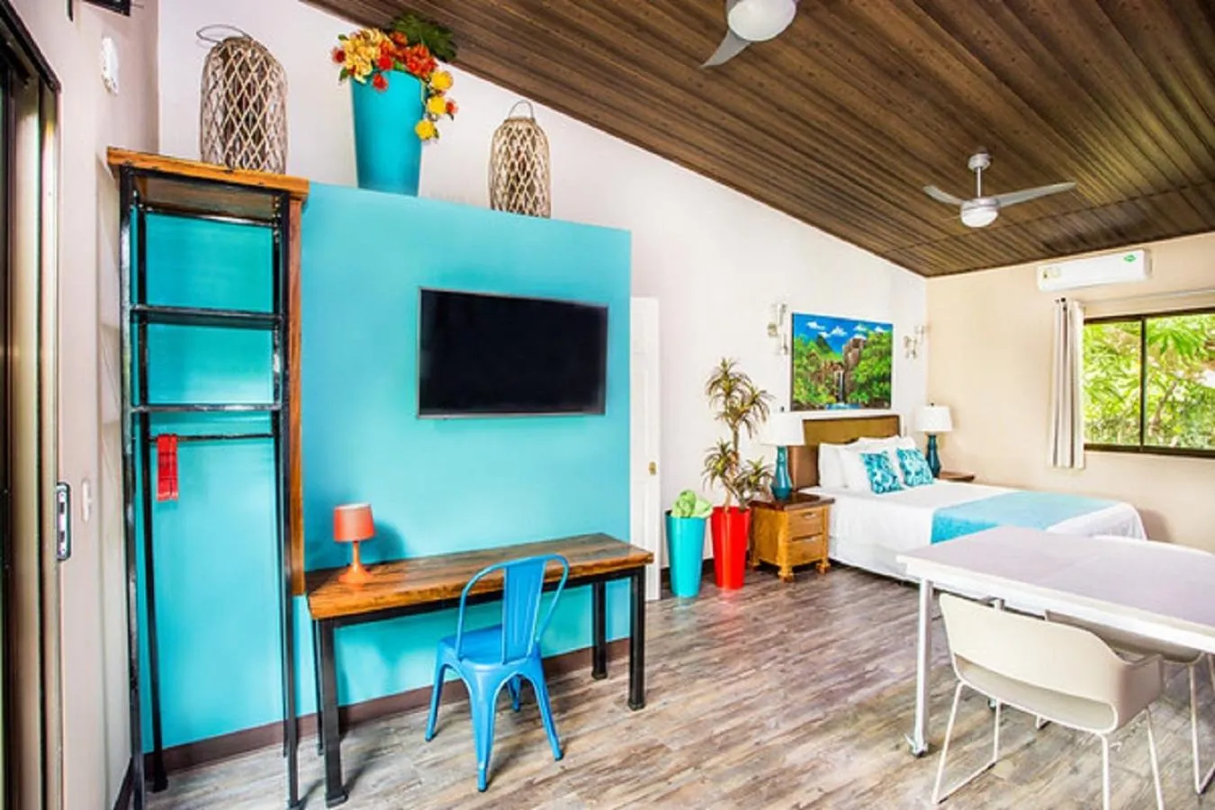 Bed in Tico Tico Villas - Adult Only