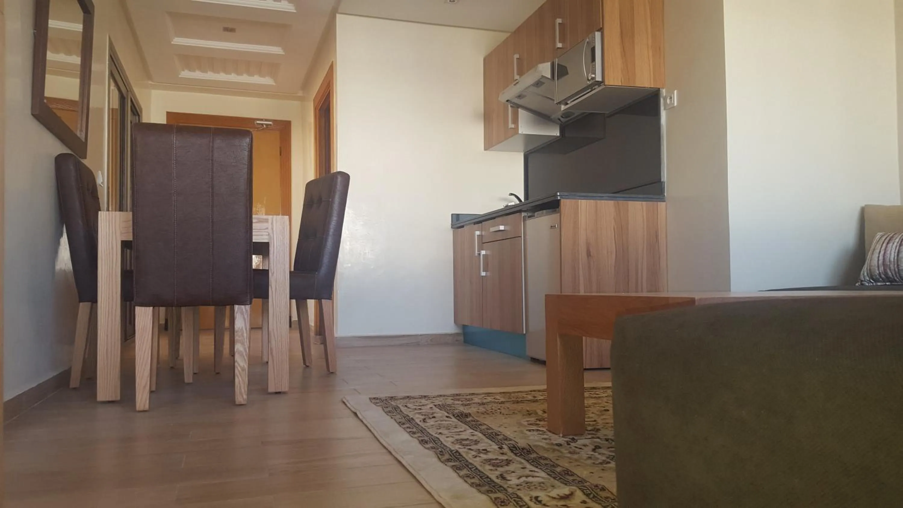 Kitchen or kitchenette in Rofaida Appart'Hotel