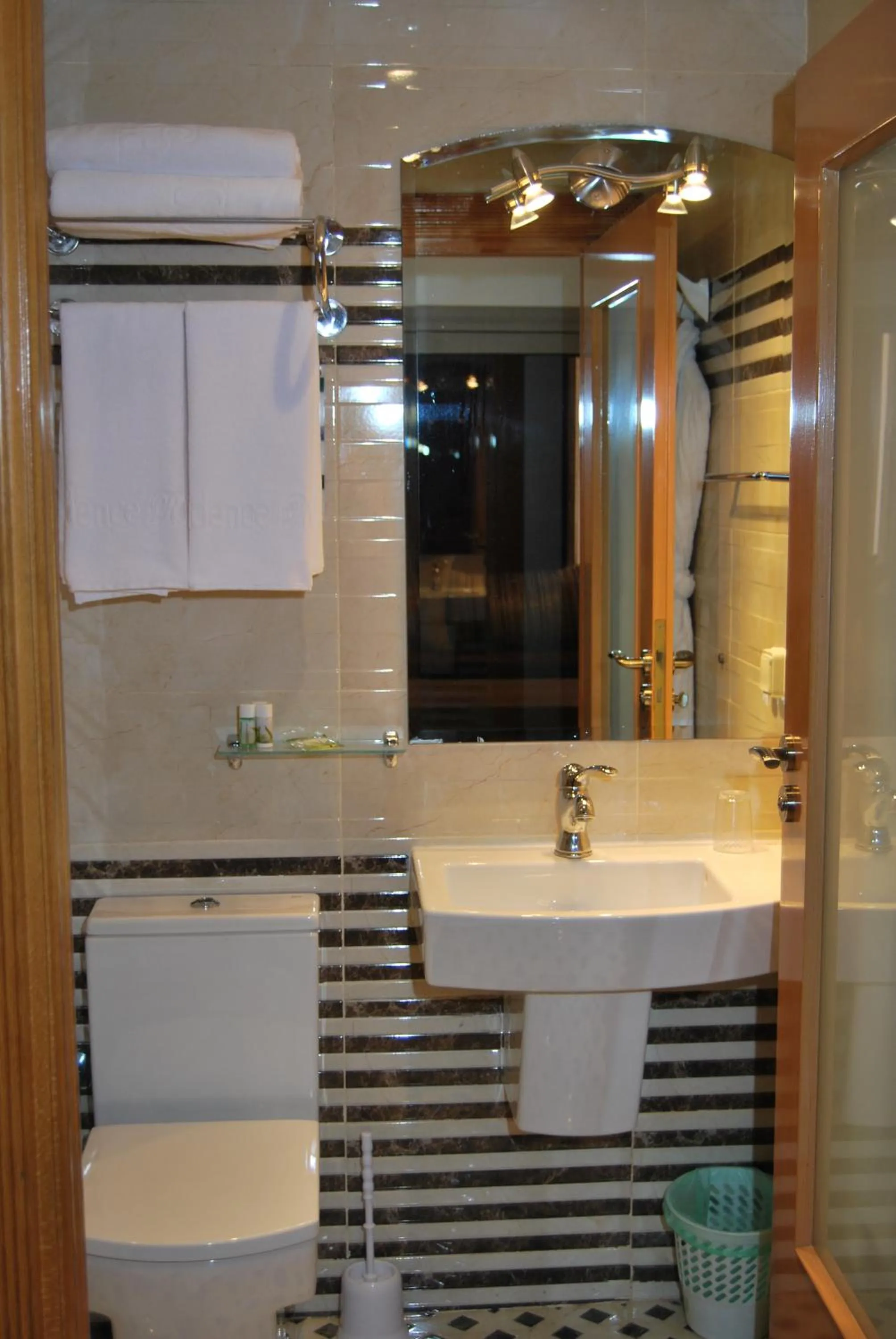 Bathroom in Rofaida Appart'Hotel