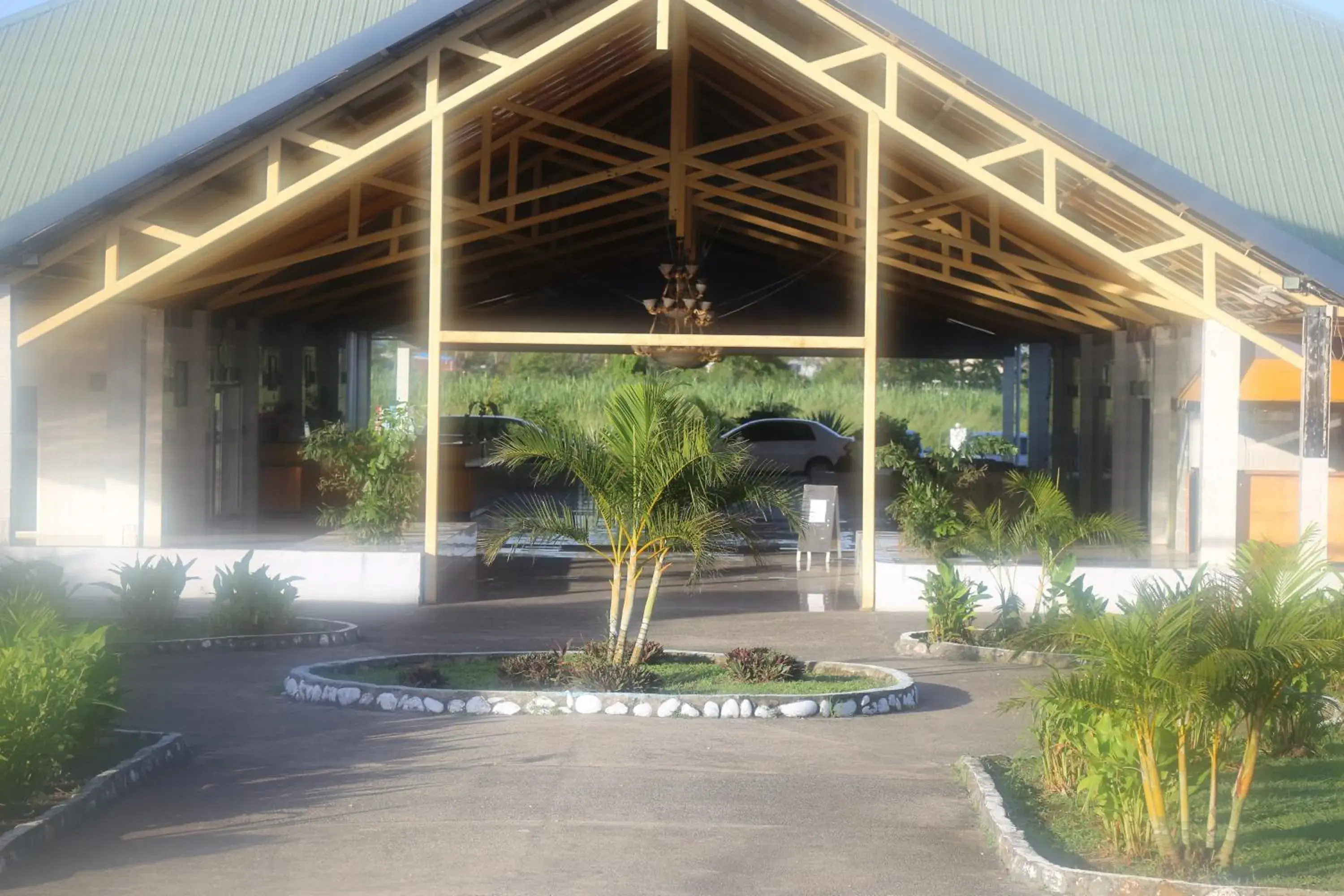 Facade/entrance in Funworld Plaza Hotel Facade/entrance in Funworld Plaza Hotel