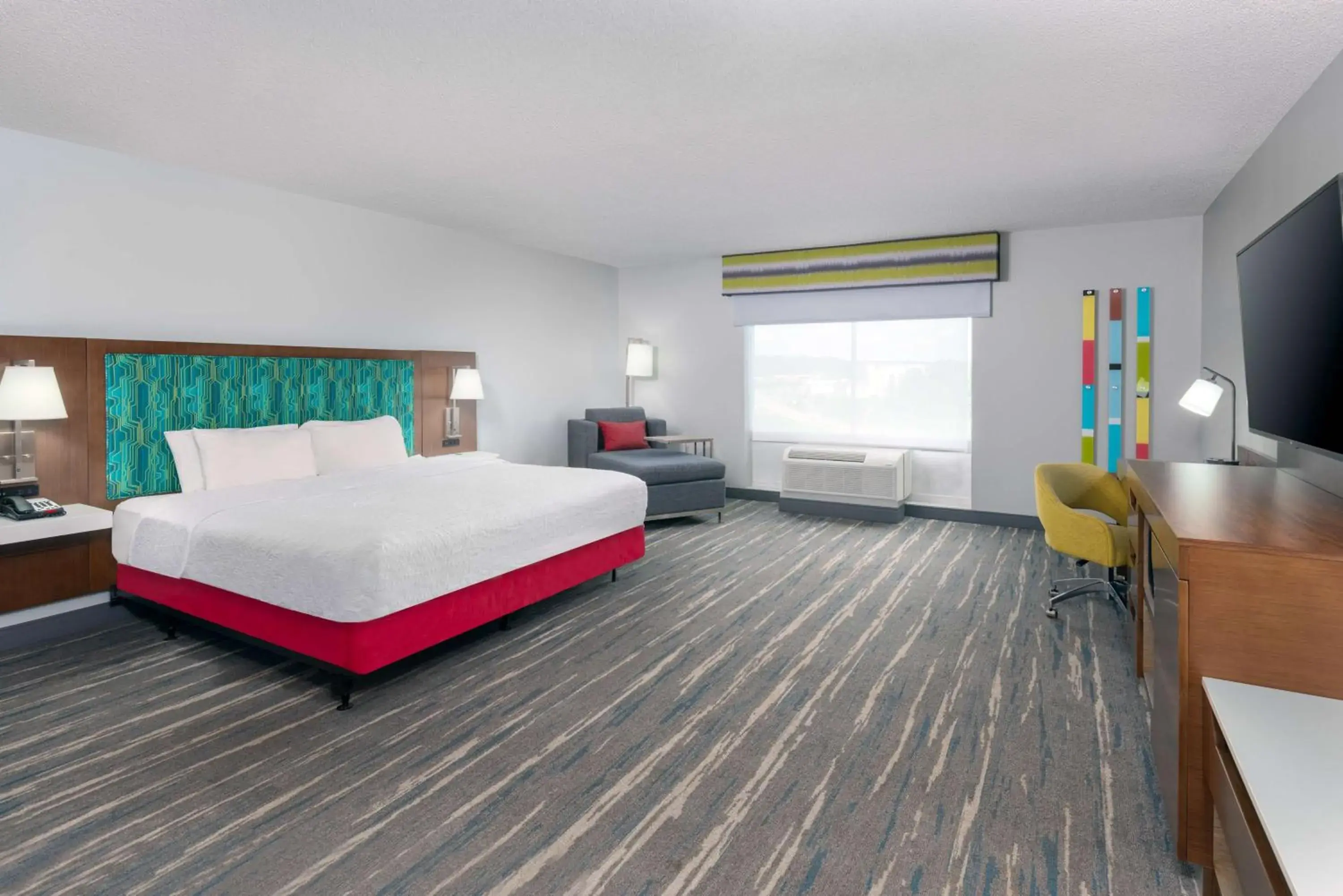 Bed in Hampton Inn Petersburg - Southpark Mall Bed in Hampton Inn Petersburg - Southpark Mall