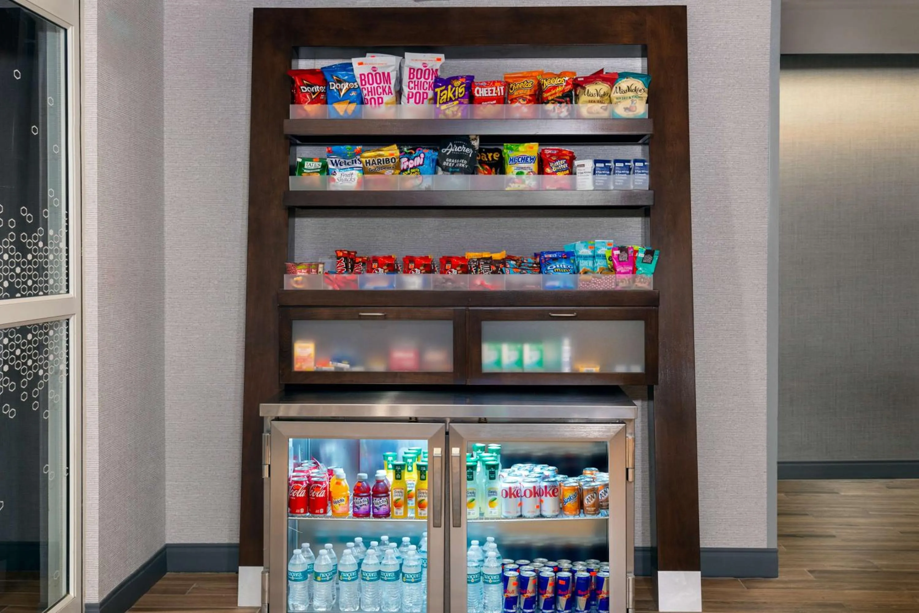 Restaurant/places to eat in Hampton Inn Petersburg - Southpark Mall