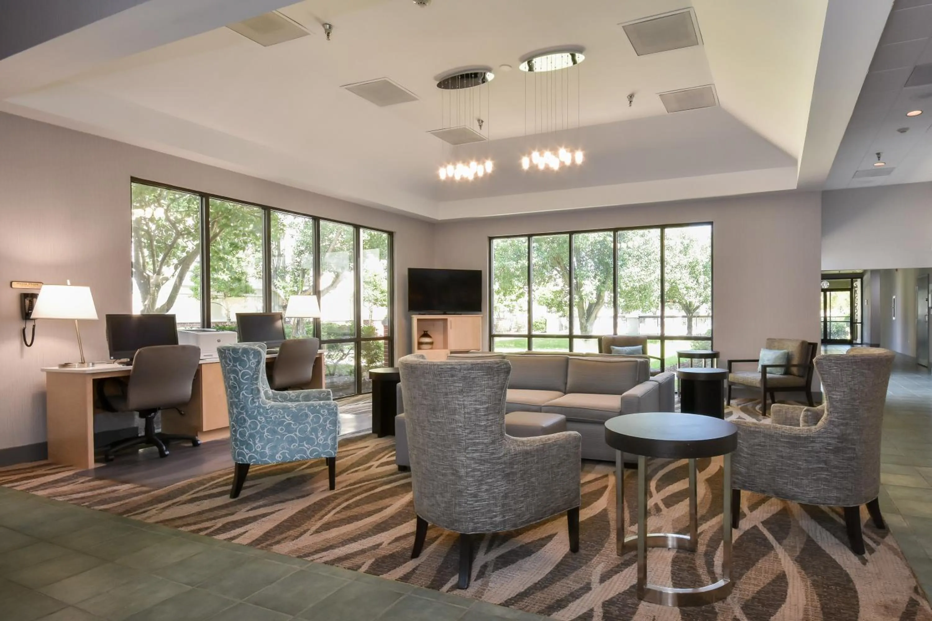 Property building in Holiday Inn Lumberton by IHG