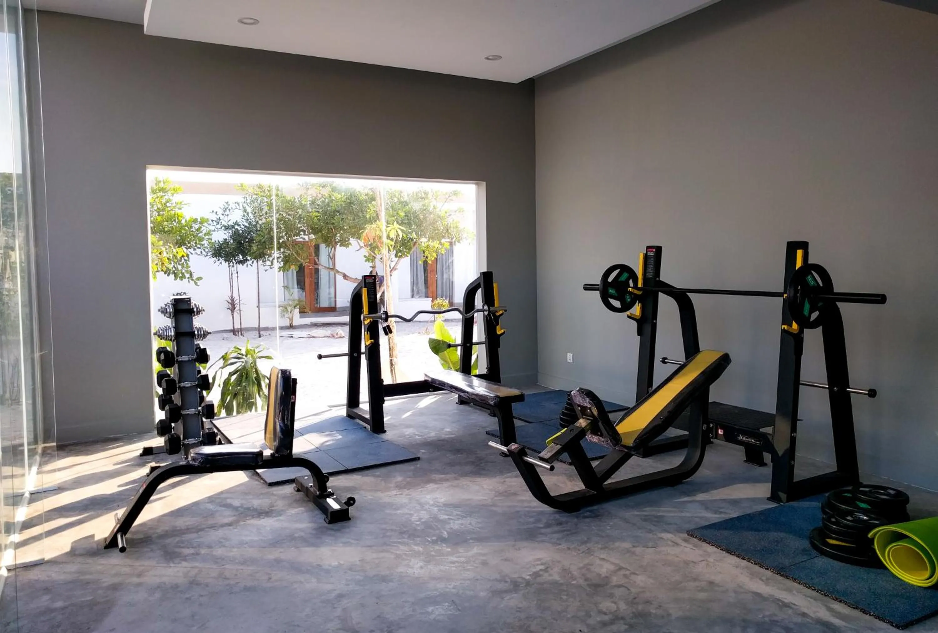 Fitness centre/facilities in Long Set Resort