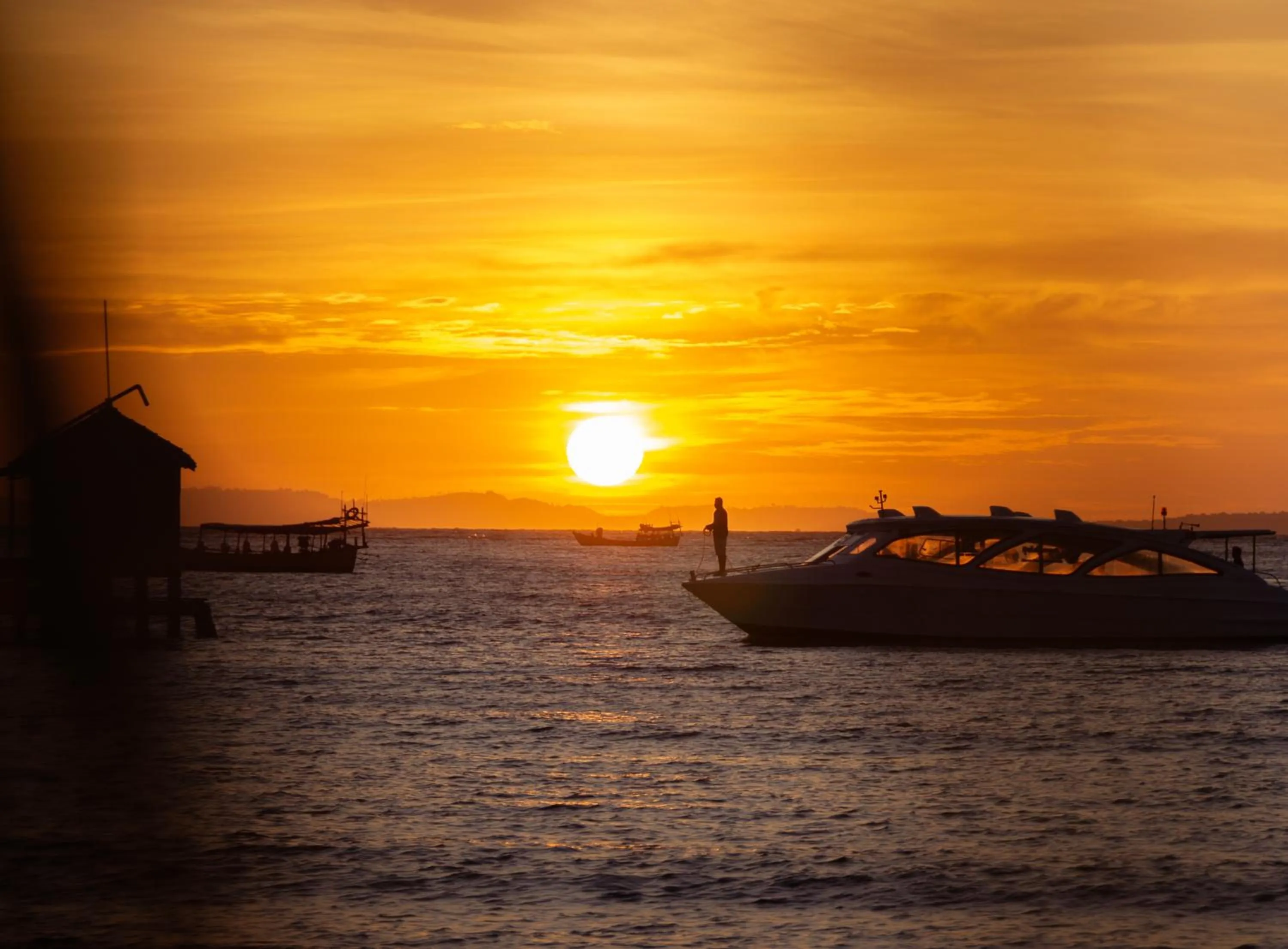 Sunrise in Long Set Resort