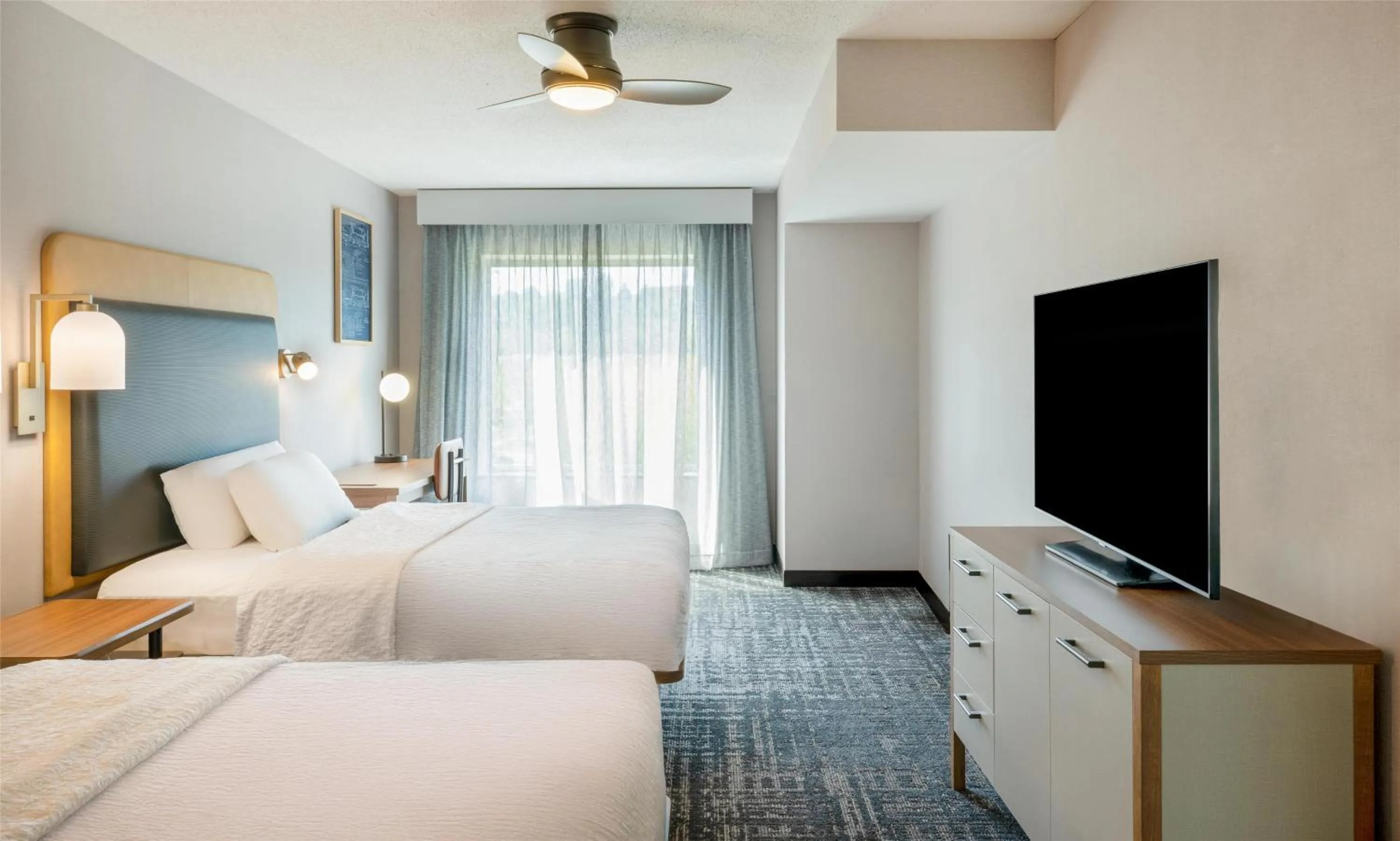 Bed in Homewood Suites by Hilton Pittsburgh-Southpointe