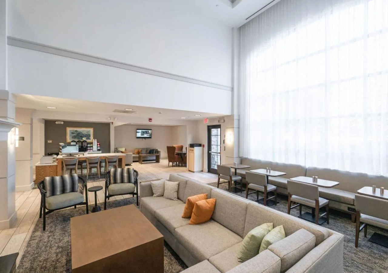 Seating area in Staybridge Suites Jackson by IHG