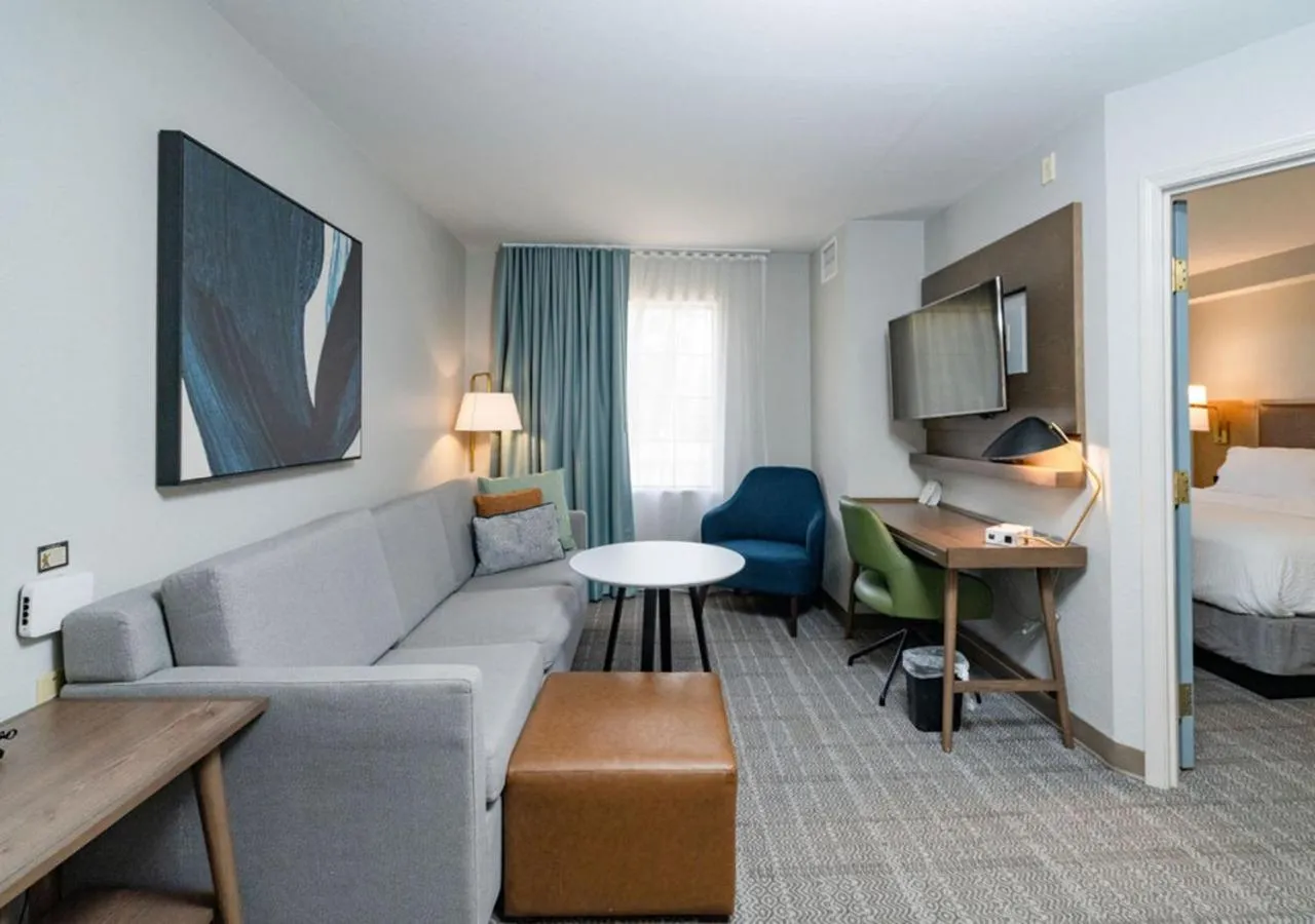 Living room, Bed in Staybridge Suites Jackson by IHG