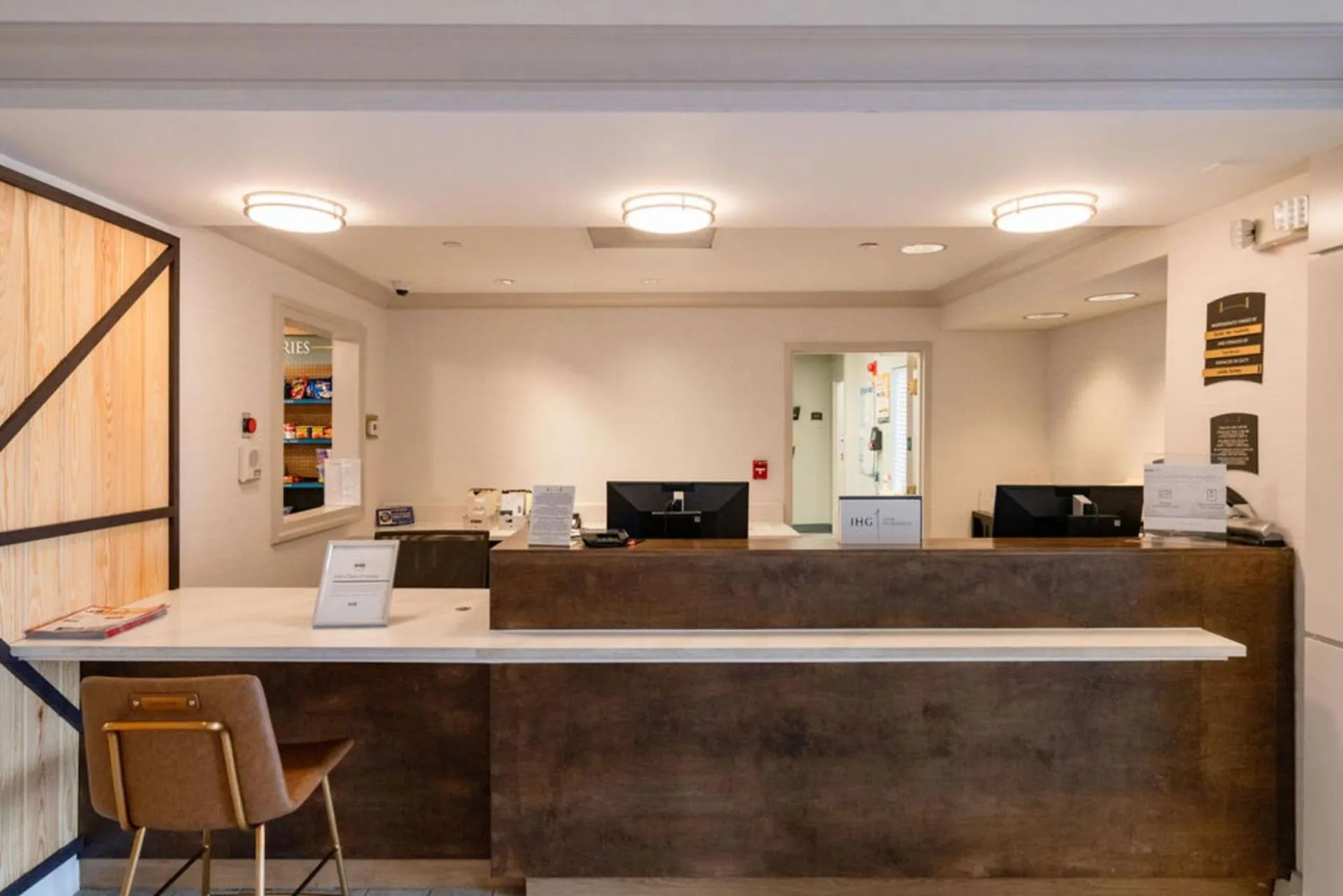 Lobby or reception in Staybridge Suites Jackson by IHG