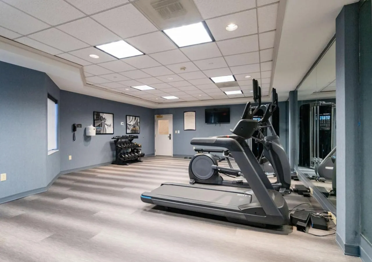 Fitness centre/facilities in Staybridge Suites Jackson by IHG