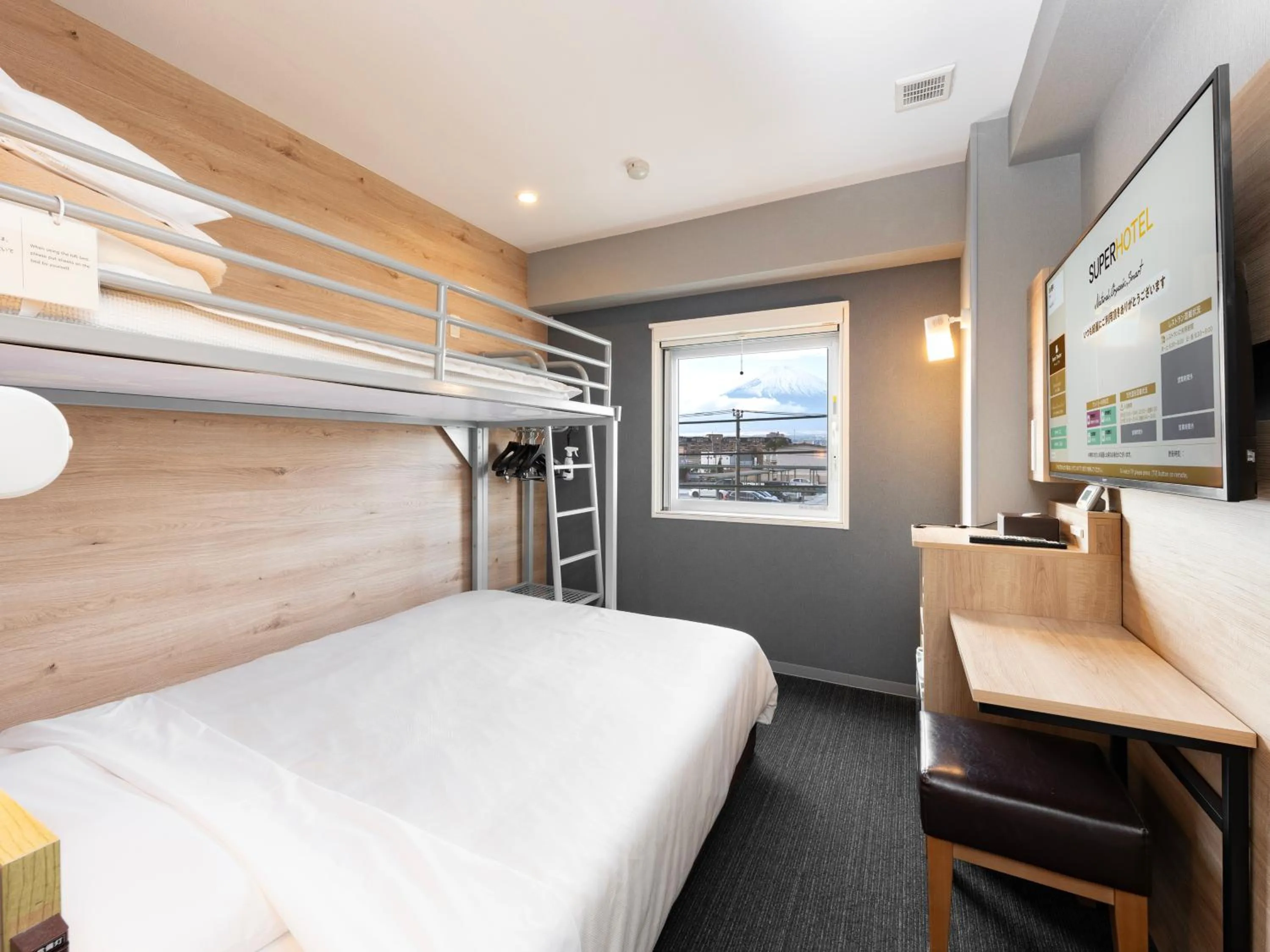 Bed in Super Hotel Gotemba 2