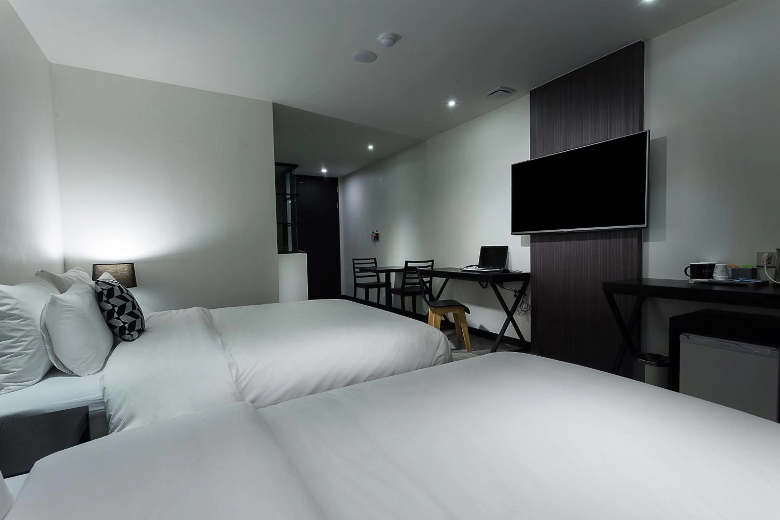 Photo of the whole room, Bed in Hotel Sienna