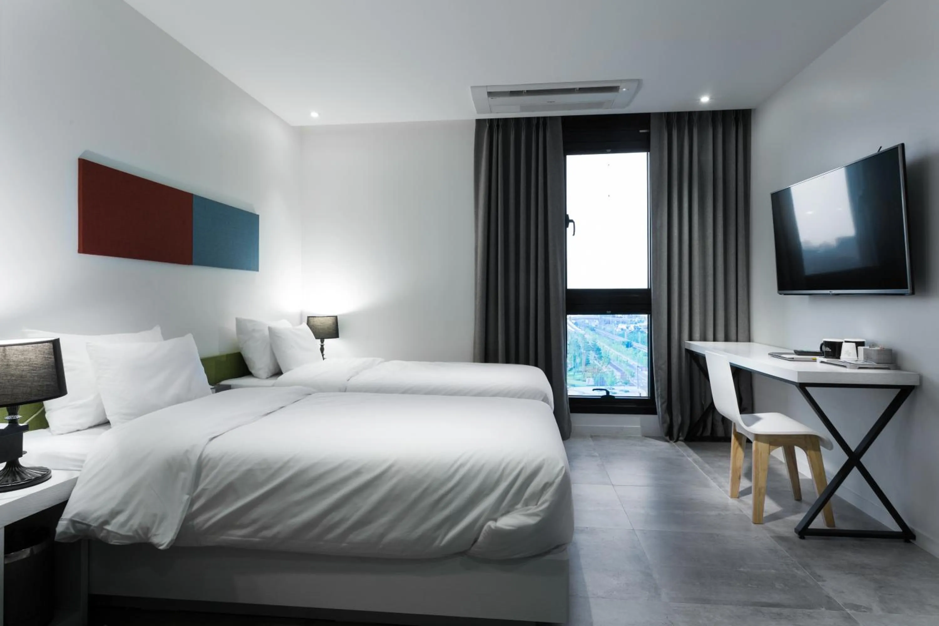 Day, Bed in Hotel Sienna