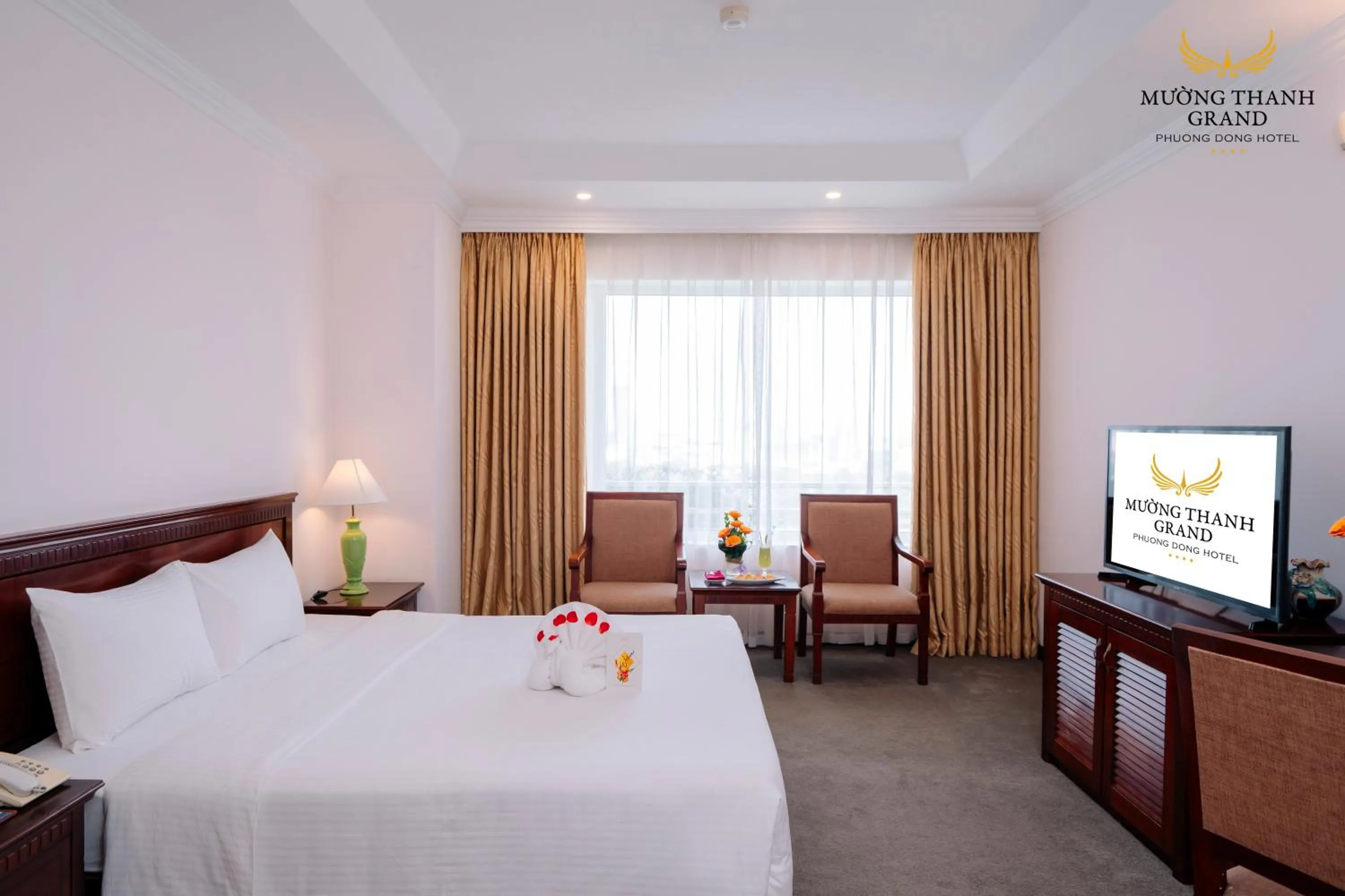 Bed in Muong Thanh Grand Phuong Dong