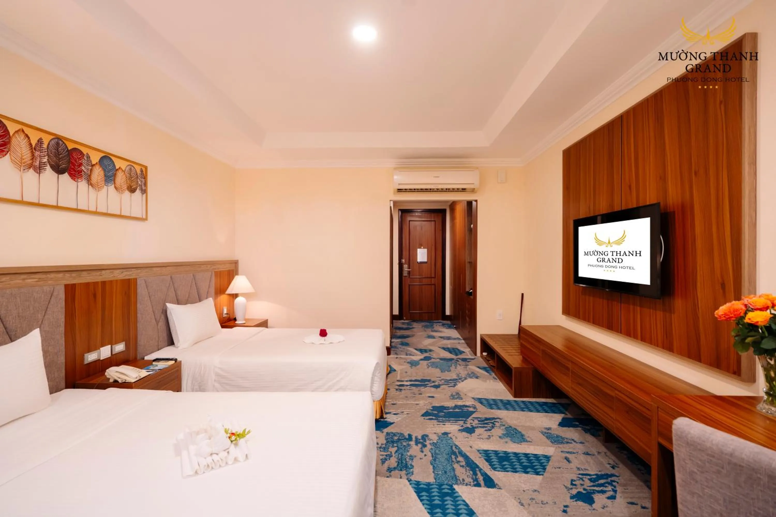 Photo of the whole room, Bed in Muong Thanh Grand Phuong Dong