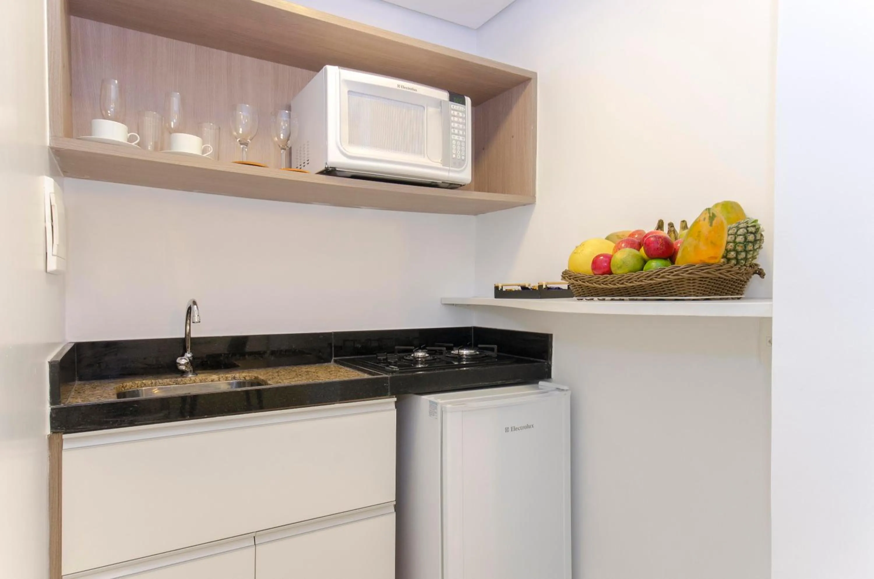 Coffee/tea facilities in Hotel Adrianópolis All Suites