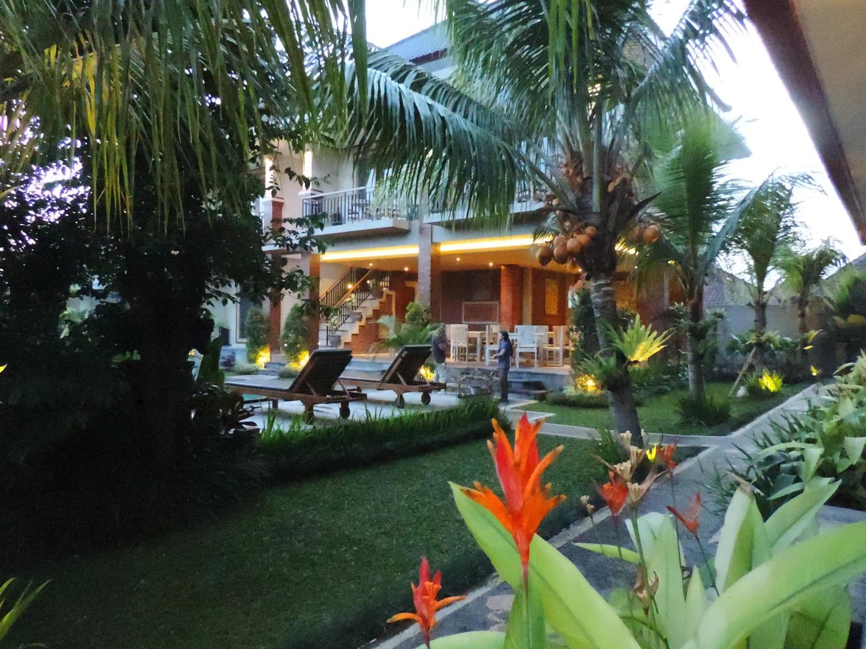 Property building in Batu Empug Ubud by Mahaputra