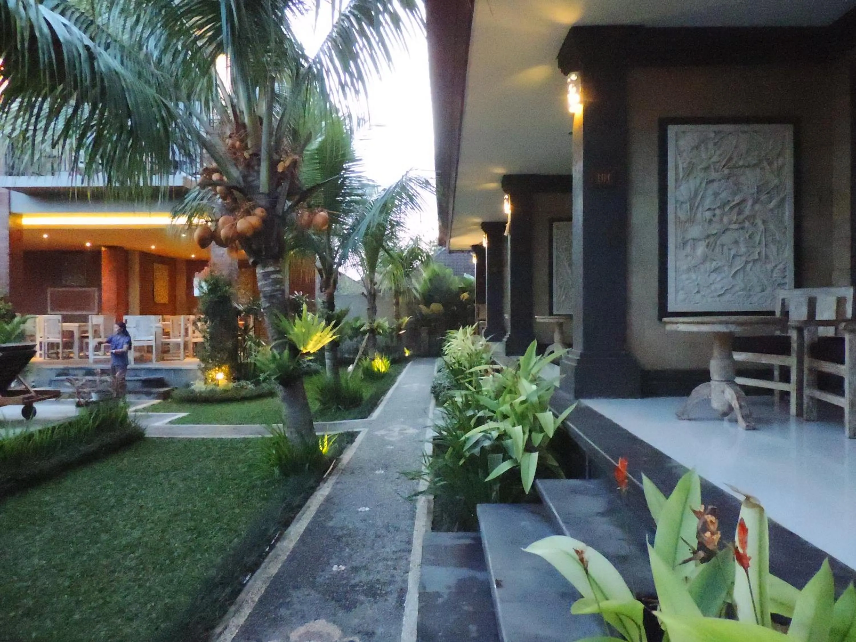 Property building in Batu Empug Ubud by Mahaputra