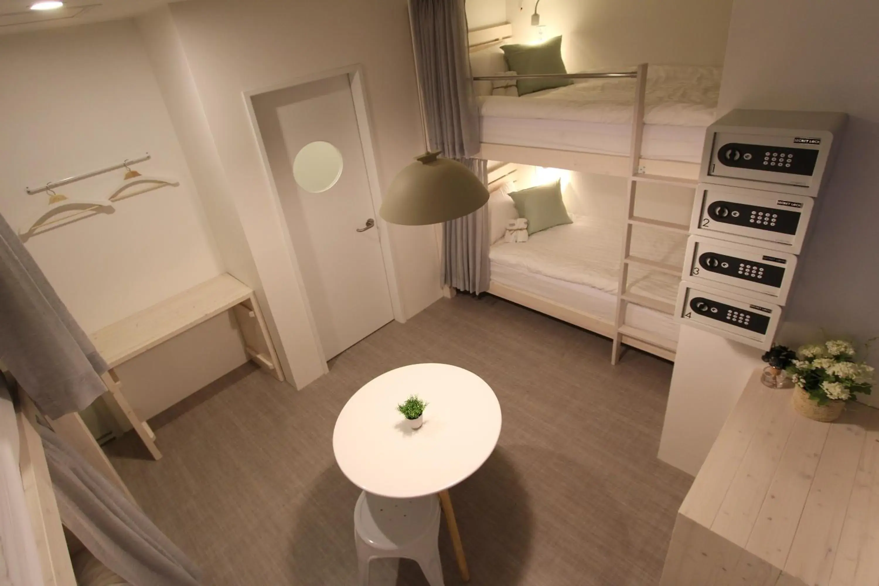 Spring, Bed in Hostel Haru Spring, Bed in Hostel Haru