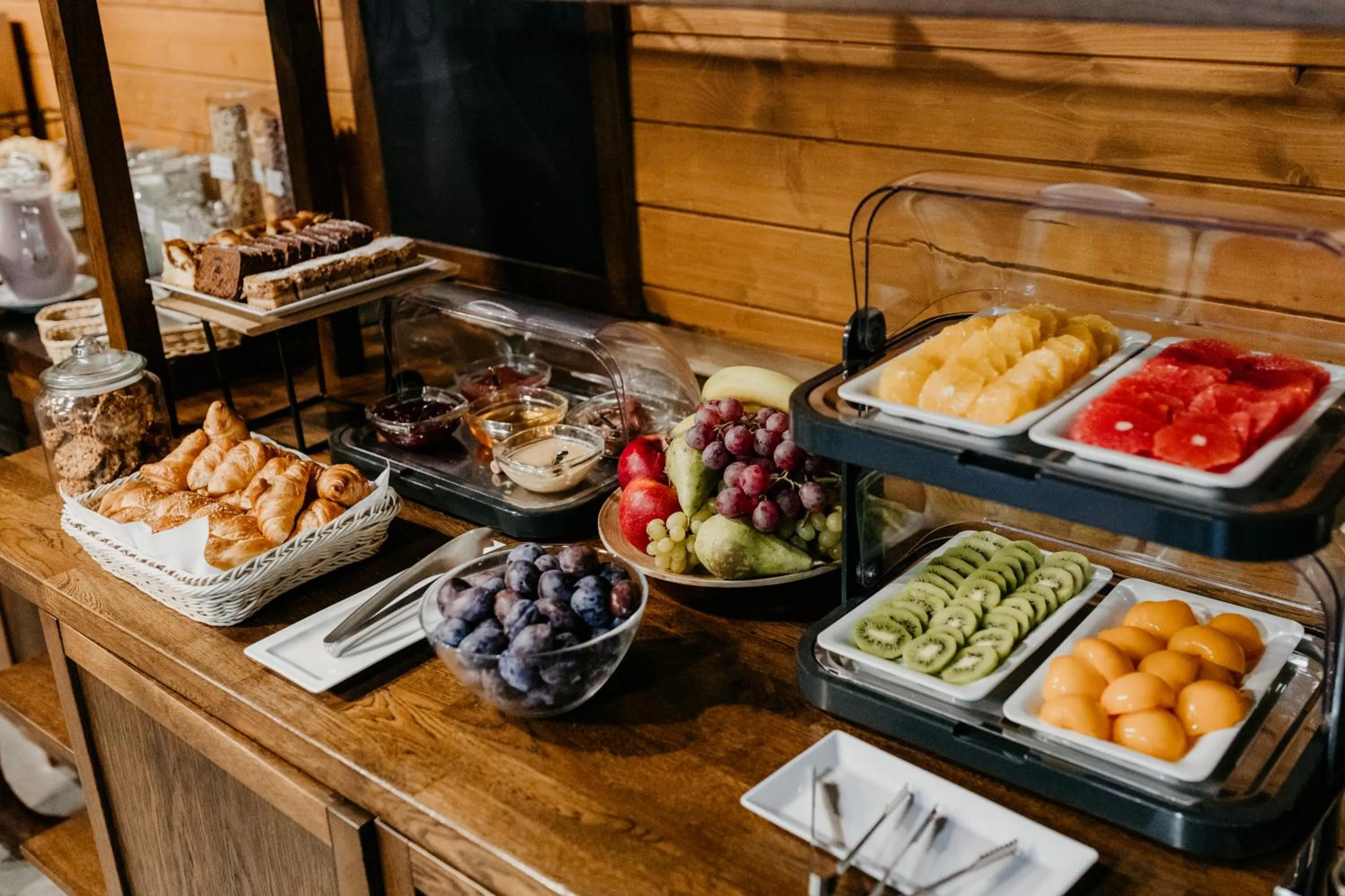 Restaurant/places to eat in Zulian Aparthotel by Artery Hotels