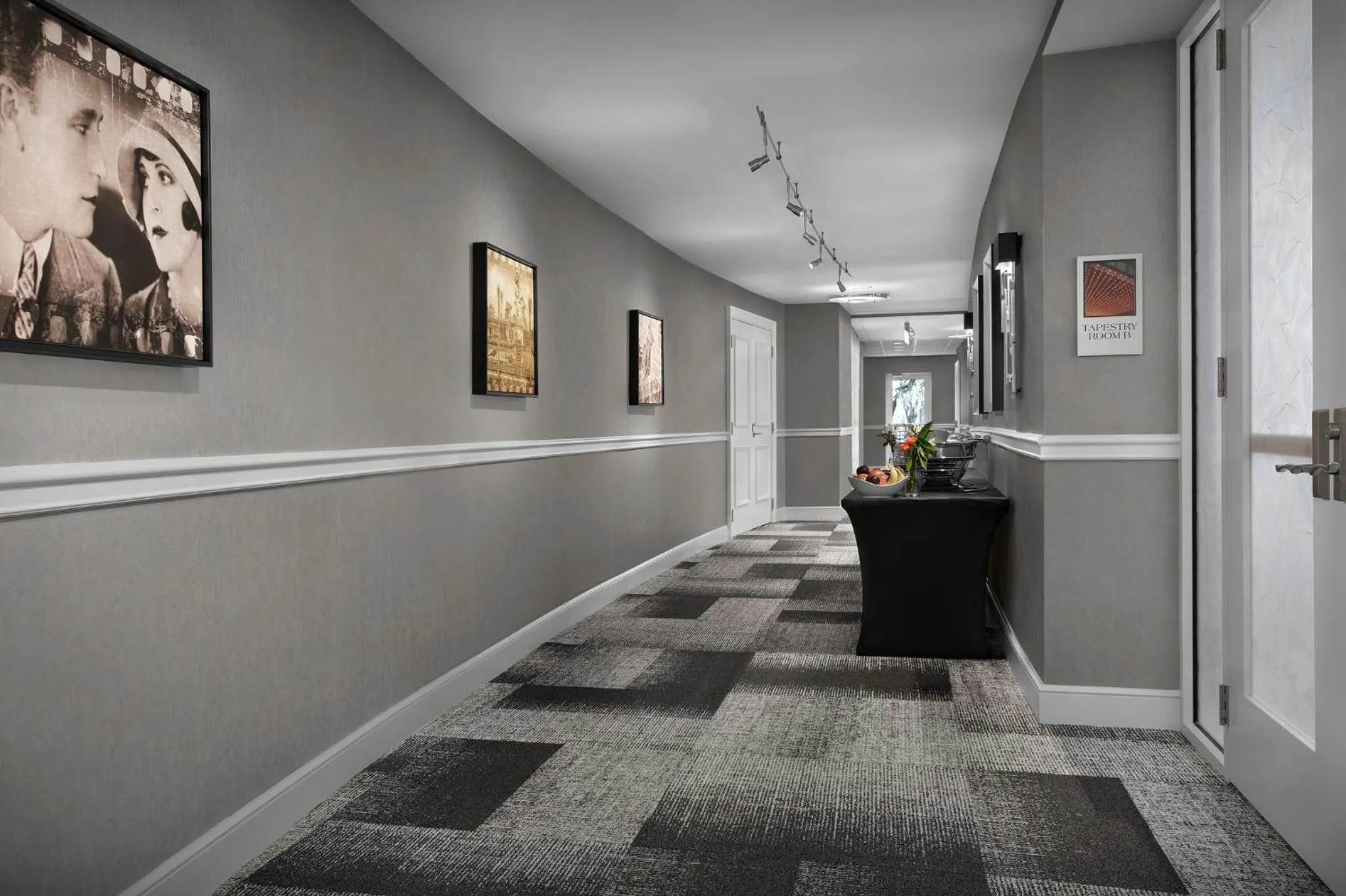 Meeting/conference room in Hotel Indigo Jacksonville-Deerwood Park by IHG