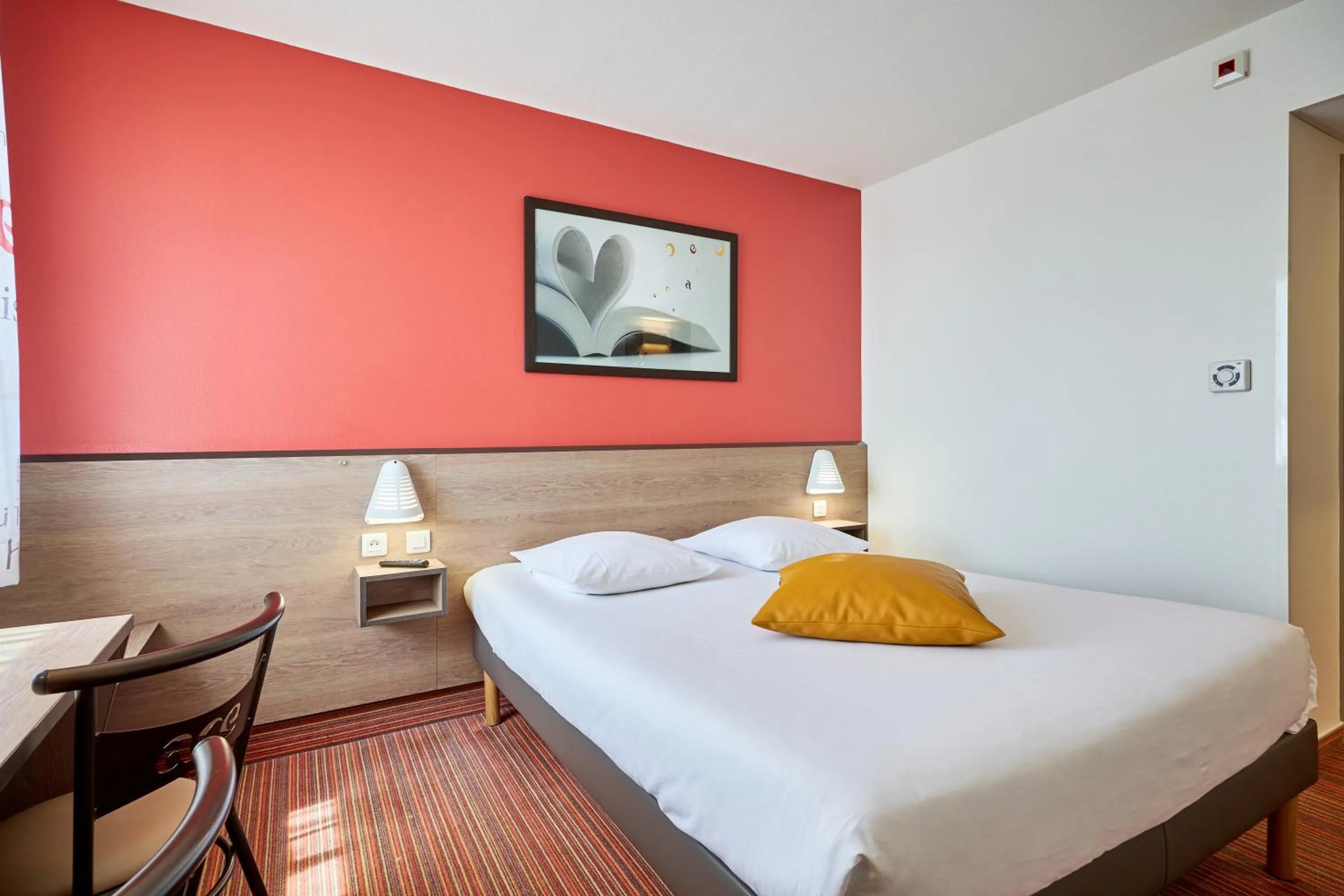 Bed in Ace Hôtel Caen Nord Mémorial