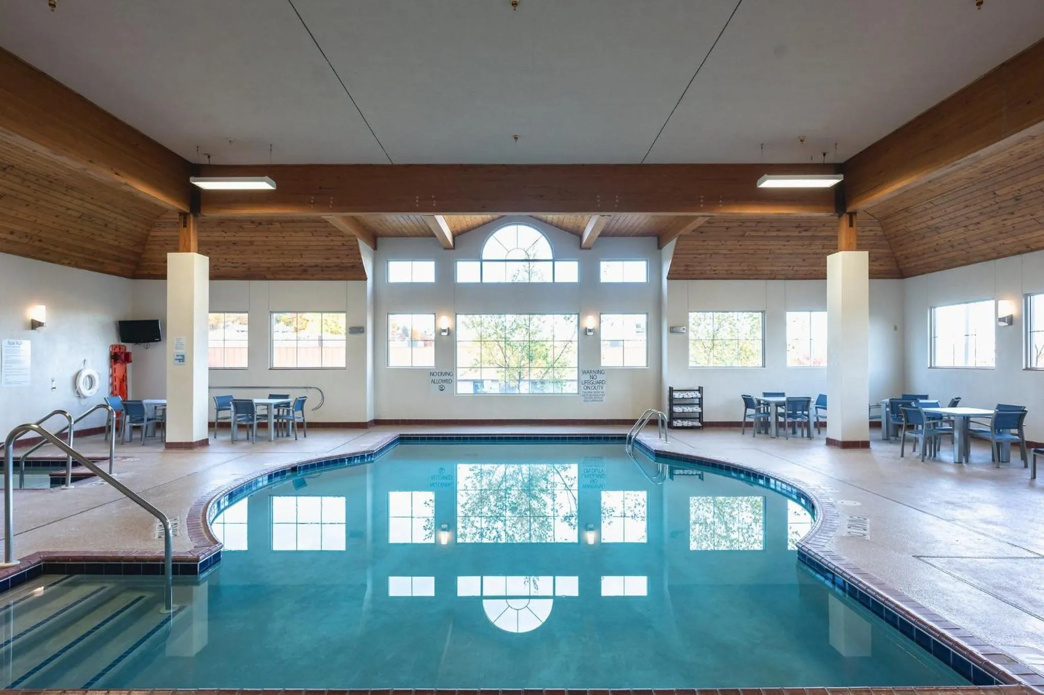 Swimming pool in Holiday Inn Express Houghton-Keweenaw by IHG