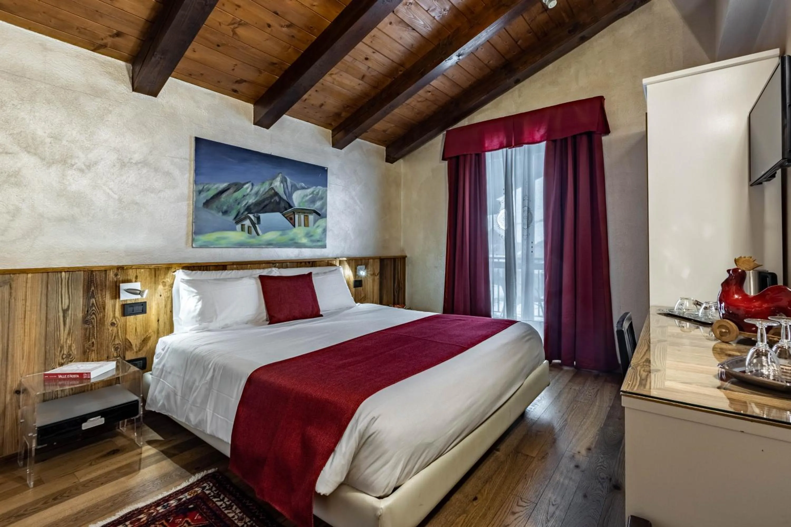 Bedroom, Bed in Hotel & Restaurant Le Charaban