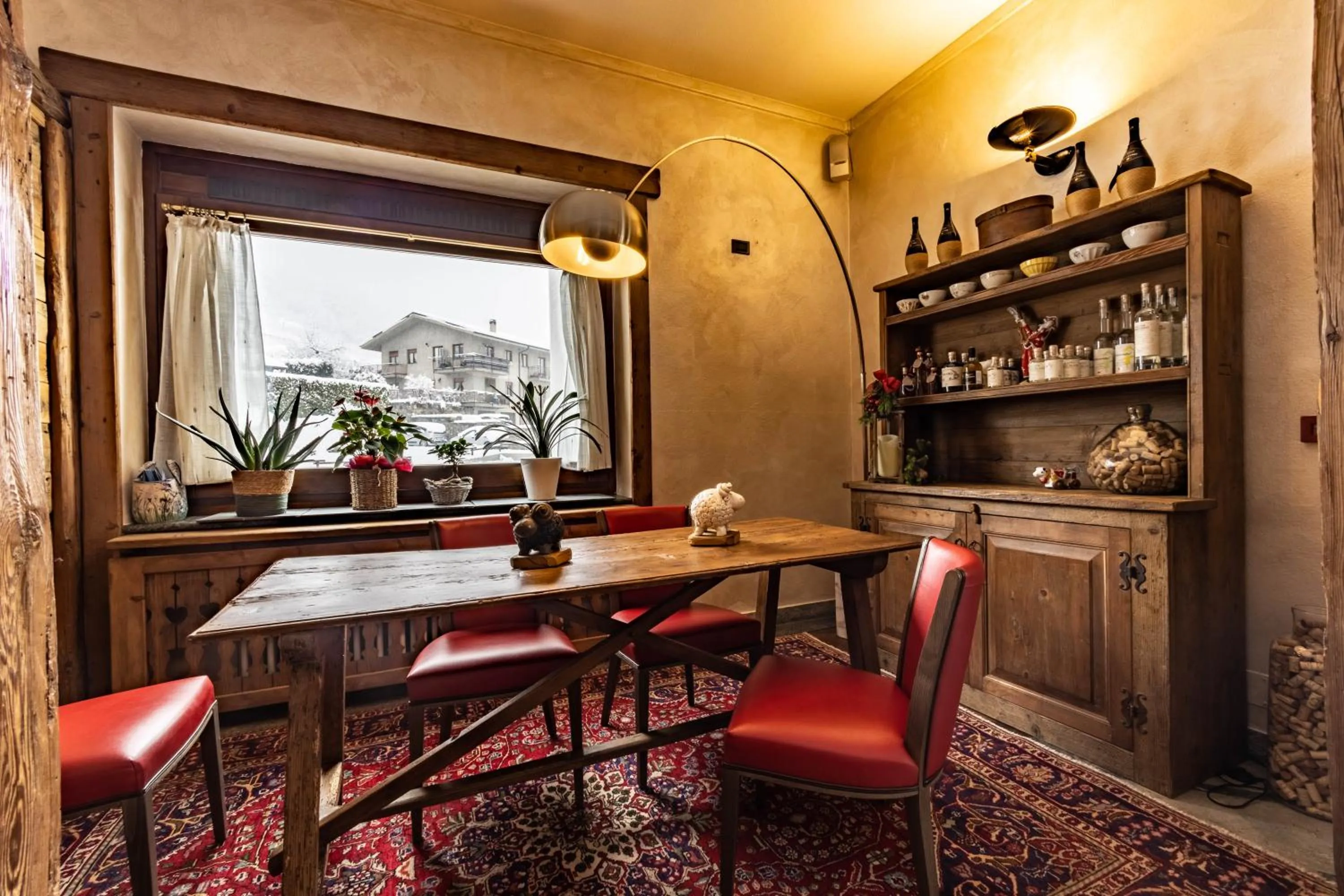 Lobby or reception in Hotel & Restaurant Le Charaban