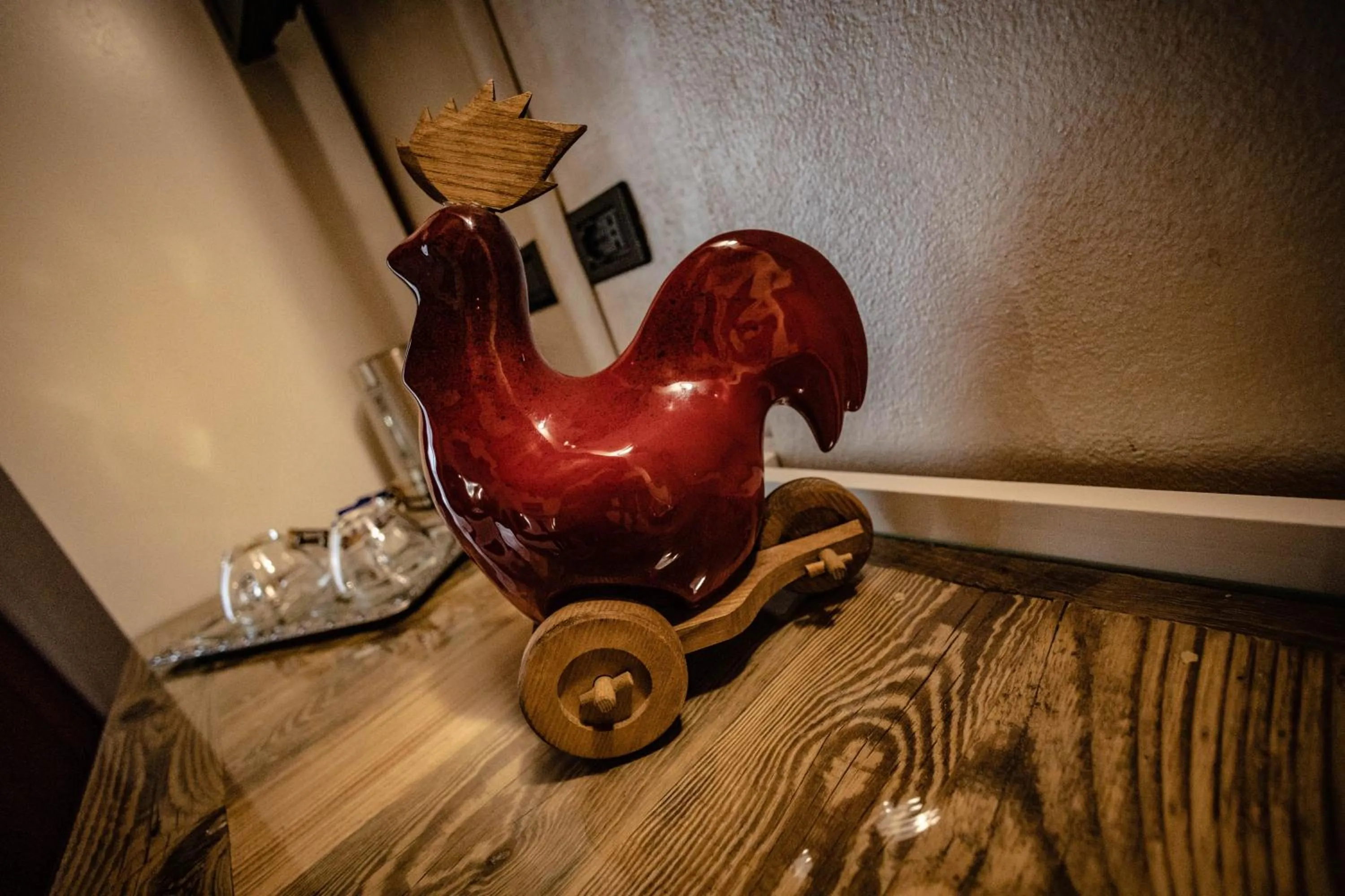 Decorative detail in Hotel & Restaurant Le Charaban