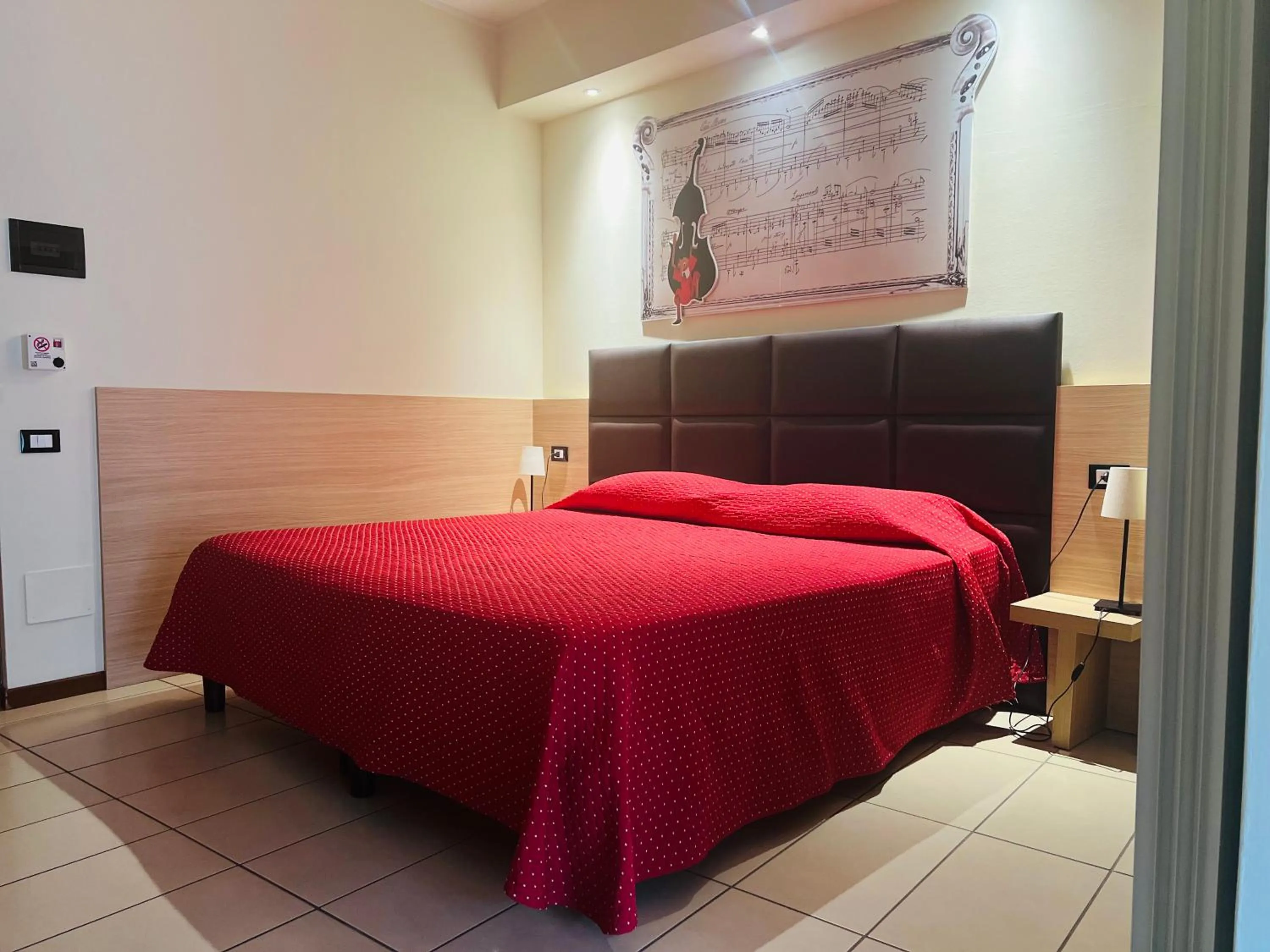 Bedroom, Bed in Albergo Visconti