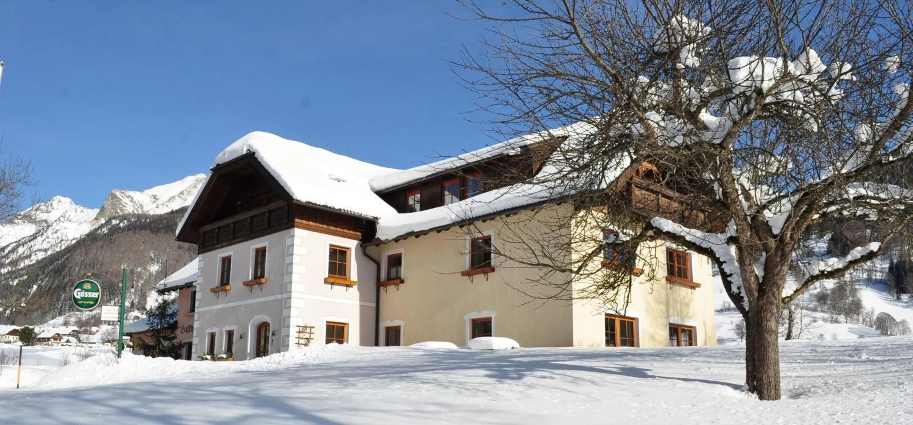Property building in Landhotel Lacknerhof