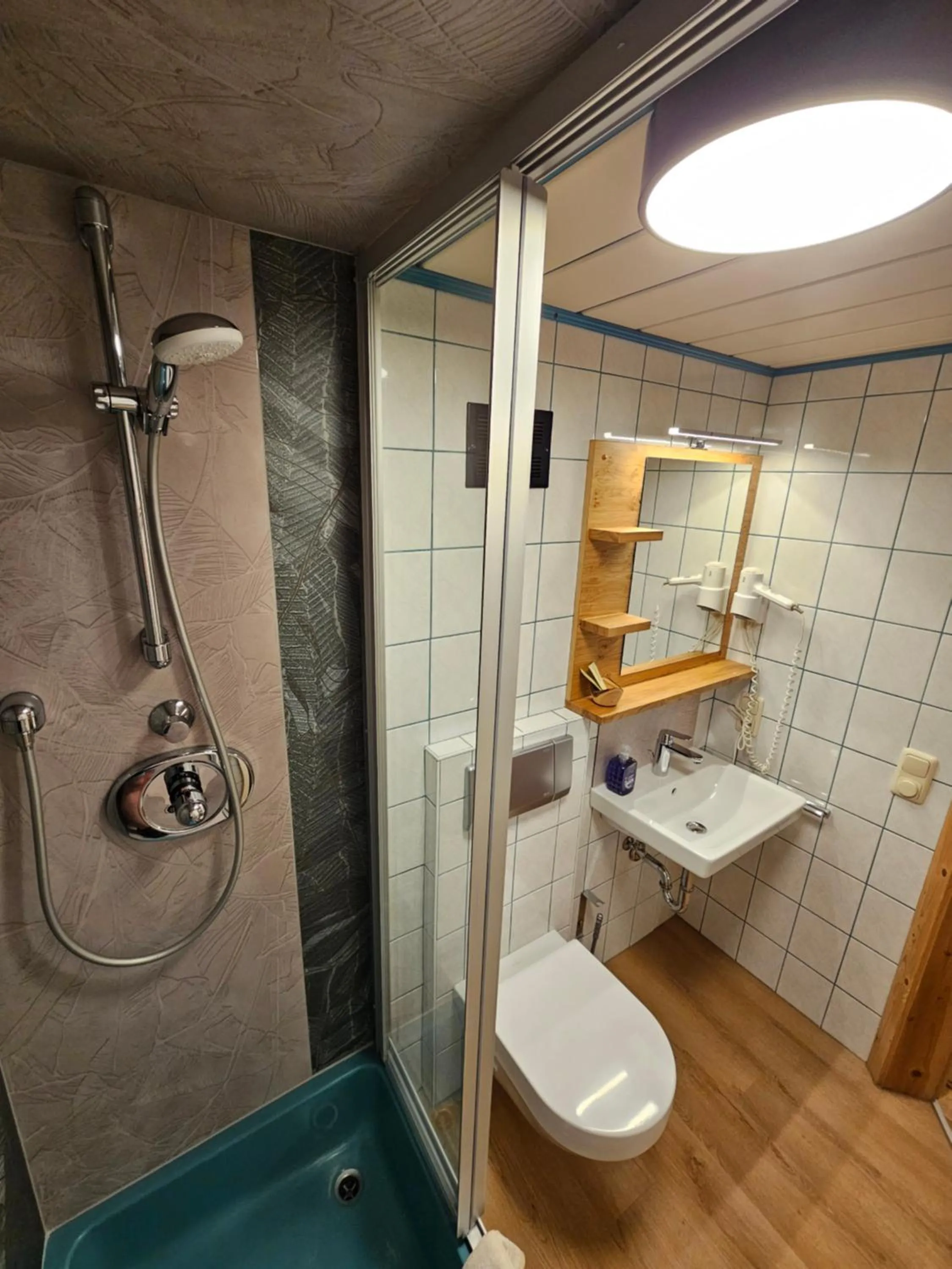 Bathroom in Landhotel Lacknerhof