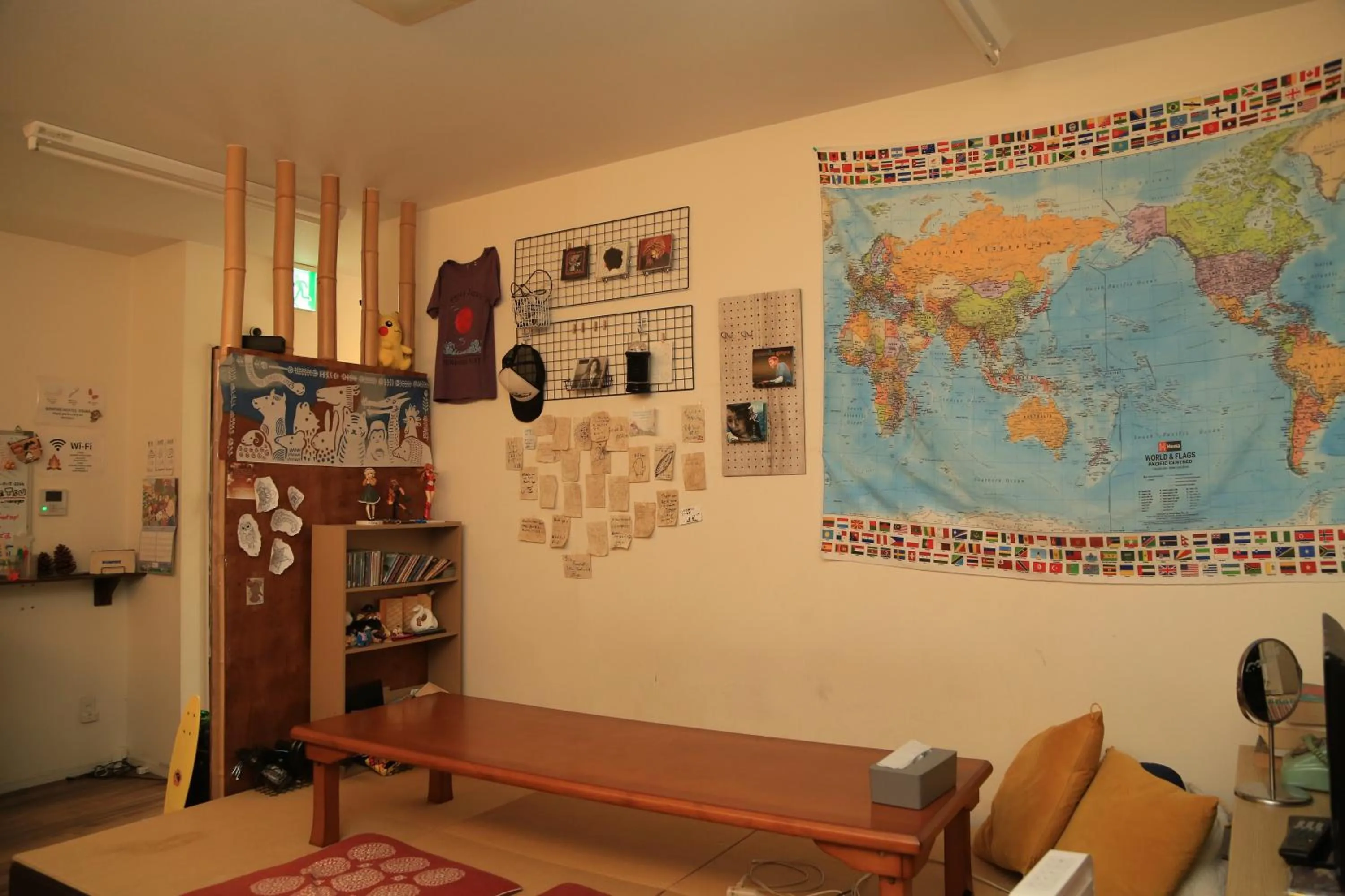 Living room in Bonfire Hostel Osaka