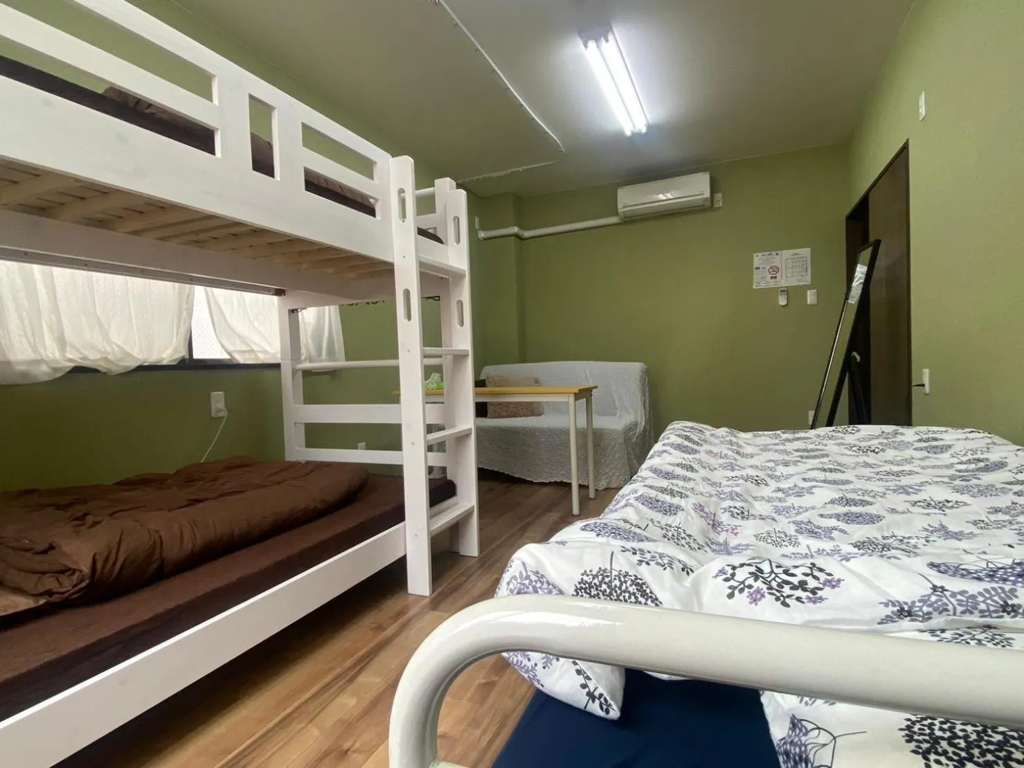 Bedroom, Bed in Bonfire Hostel Osaka