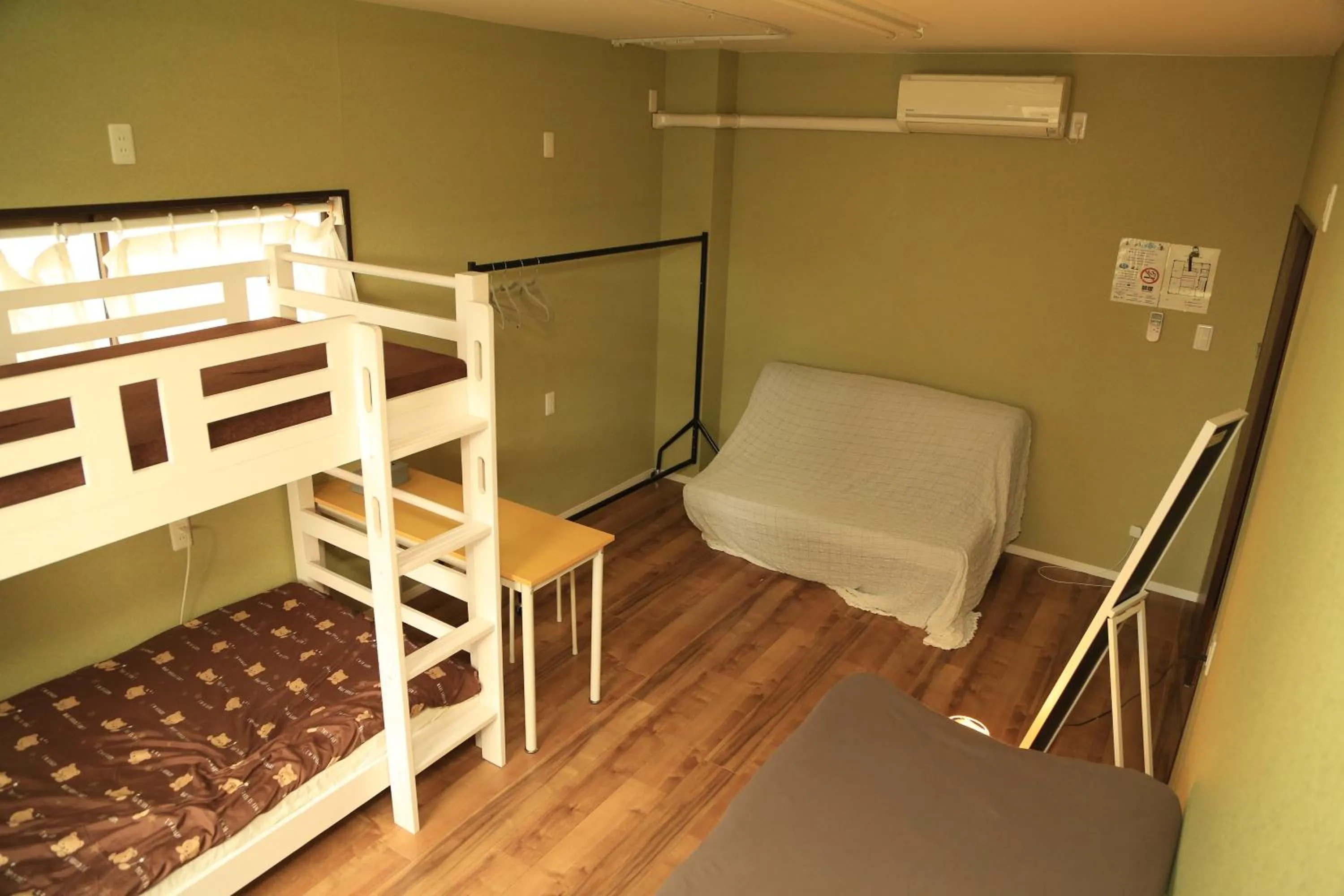 Bed in Bonfire Hostel Osaka