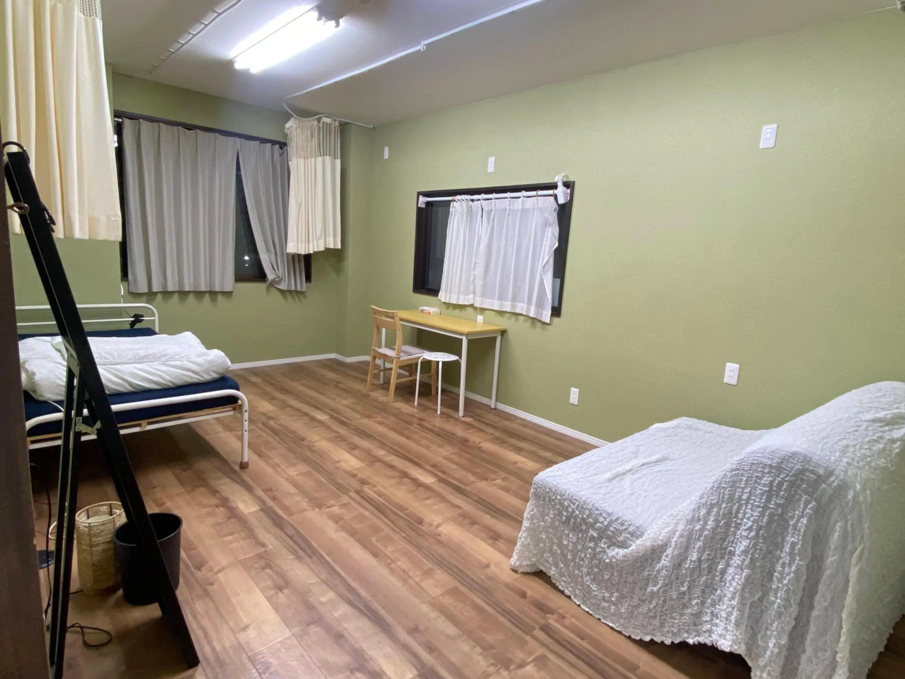 Photo of the whole room, Bed in Bonfire Hostel Osaka