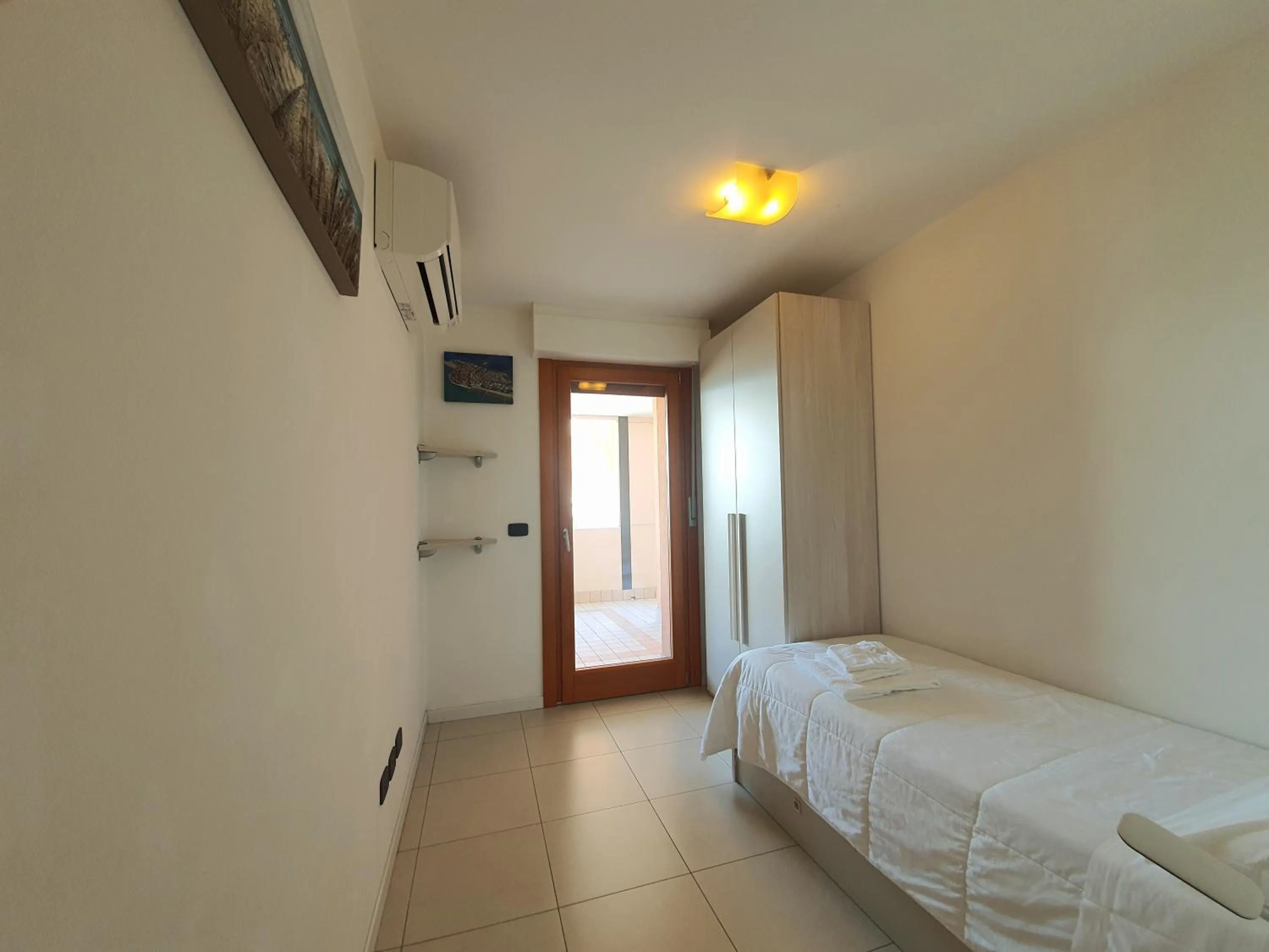 Bedroom, Bed in Aparthotel Capitol