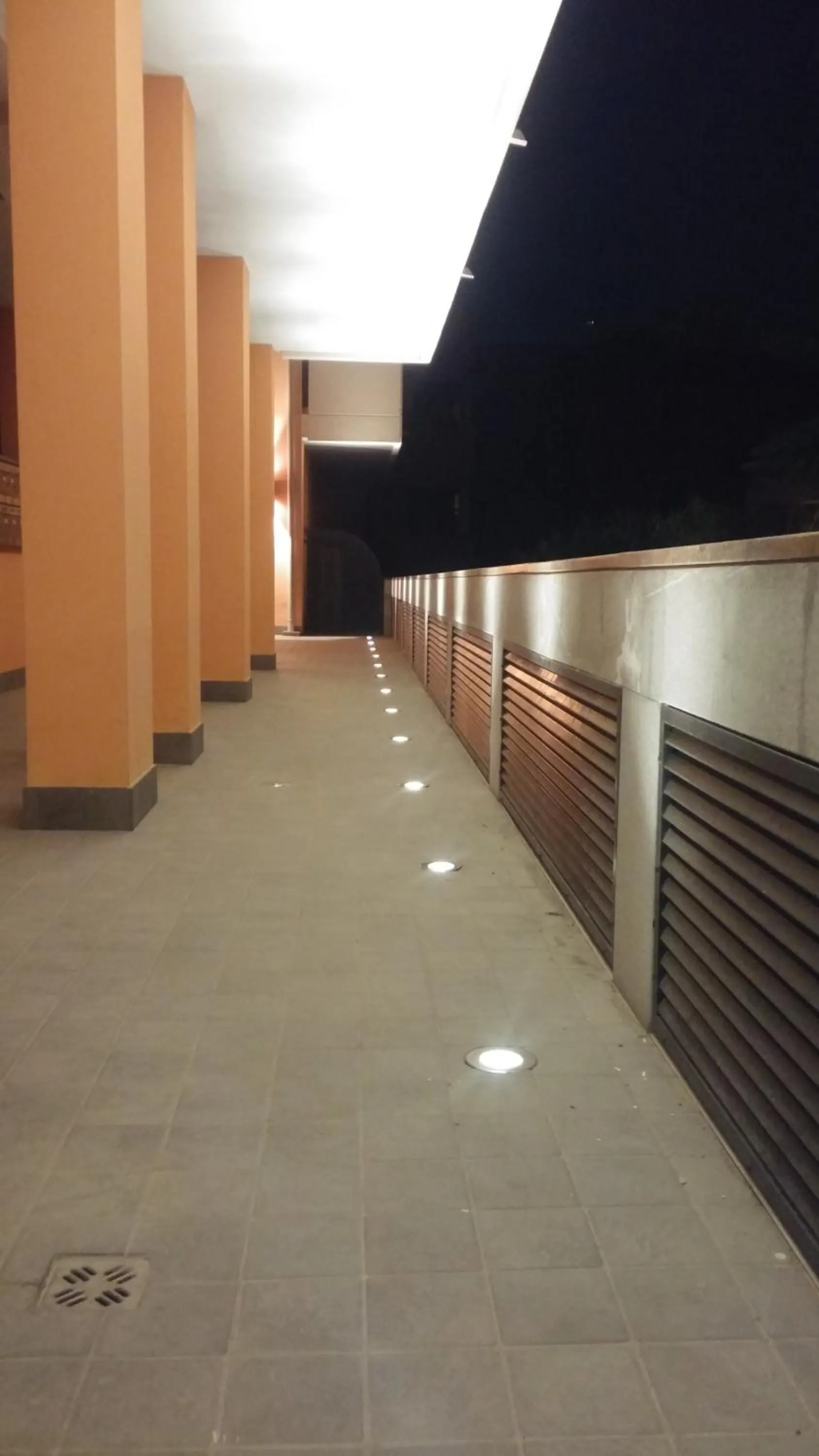 Decorative detail in Aparthotel Capitol